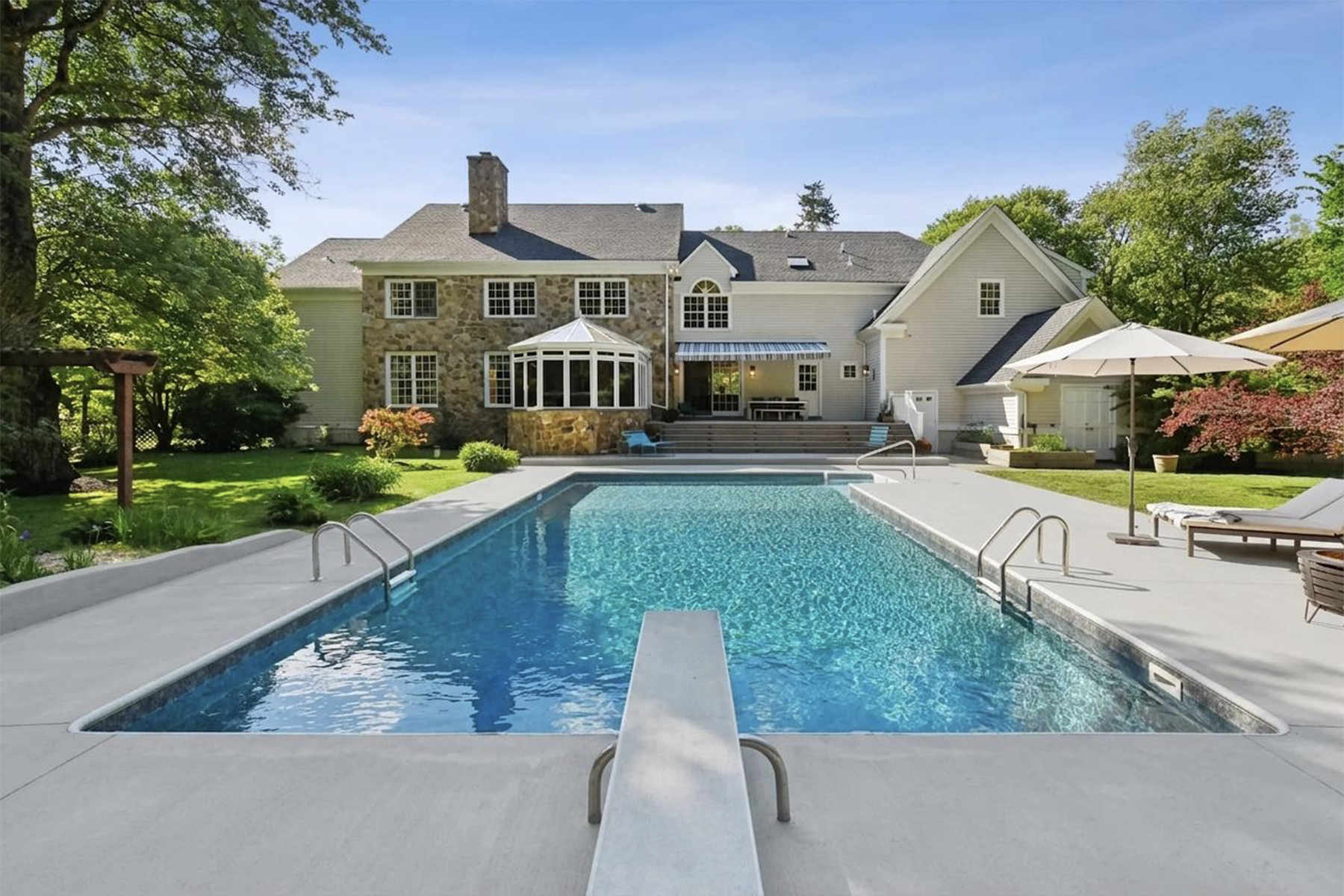  Elegant Hobby Farm in Secluded Setting Bordering Park-Land - 物件實景