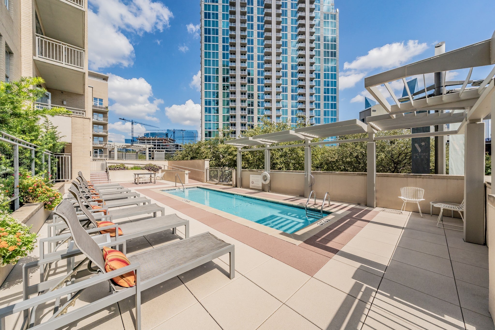 Dallas, Texas, 75219, United States, 2 Bedrooms Bedrooms, ,2 BathroomsBathrooms,Residential,For Sale,1983797