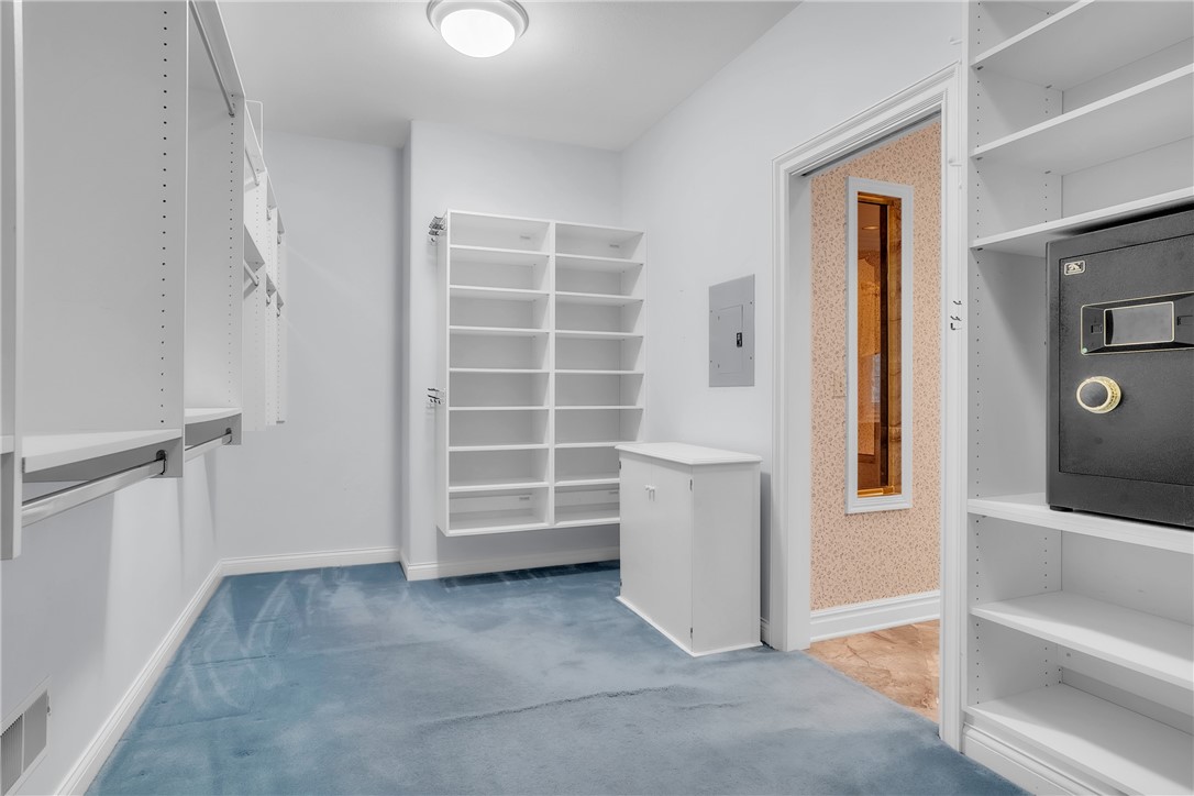 Hampton, Pennsylvania, 15044, United States, 5 Bedrooms Bedrooms, ,7 BathroomsBathrooms,Residential,For Sale,2001807