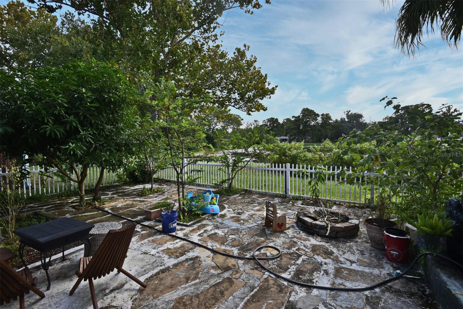 ALTAMONTE SPRINGS, Florida, 32701, United States, 3 Bedrooms Bedrooms, ,4 BathroomsBathrooms,Residential,For Sale,1928299