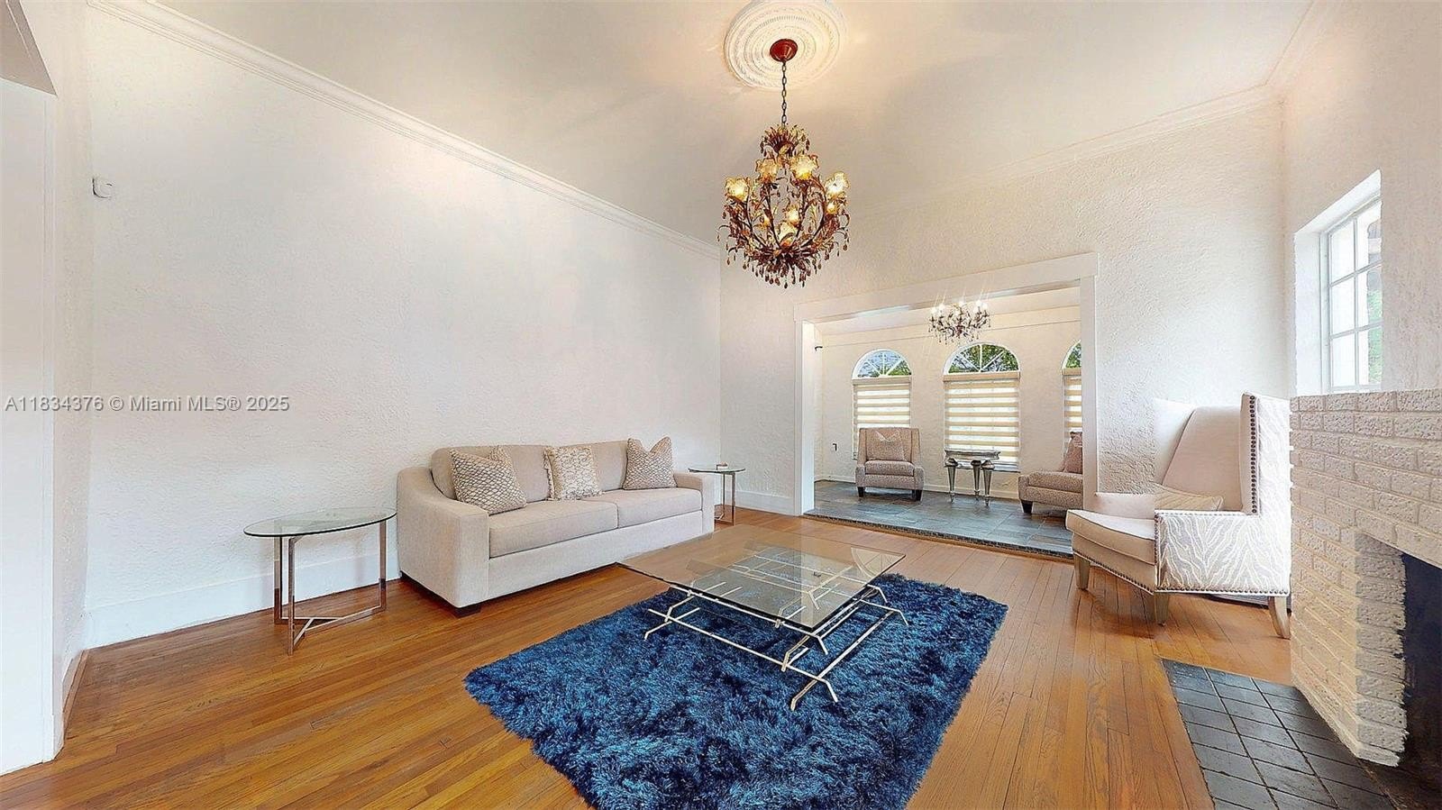 Coral Gables, Florida, 33134, United States, 2 Bedrooms Bedrooms, ,2 BathroomsBathrooms,Residential,For Sale,1989880