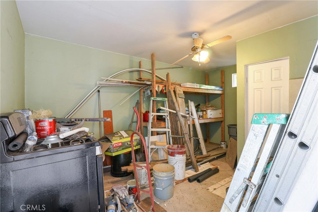 Los Angeles, California, 90016, United States, ,Residential,For Sale,1892903
