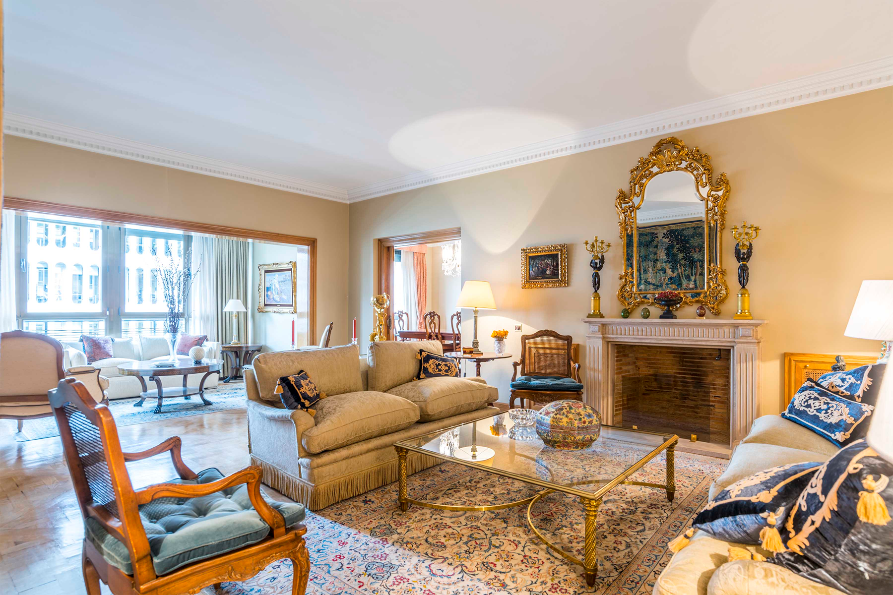  Elegant flat on Calle Velázquez with renovation potential  Barrio de Salamanca - 物件實景