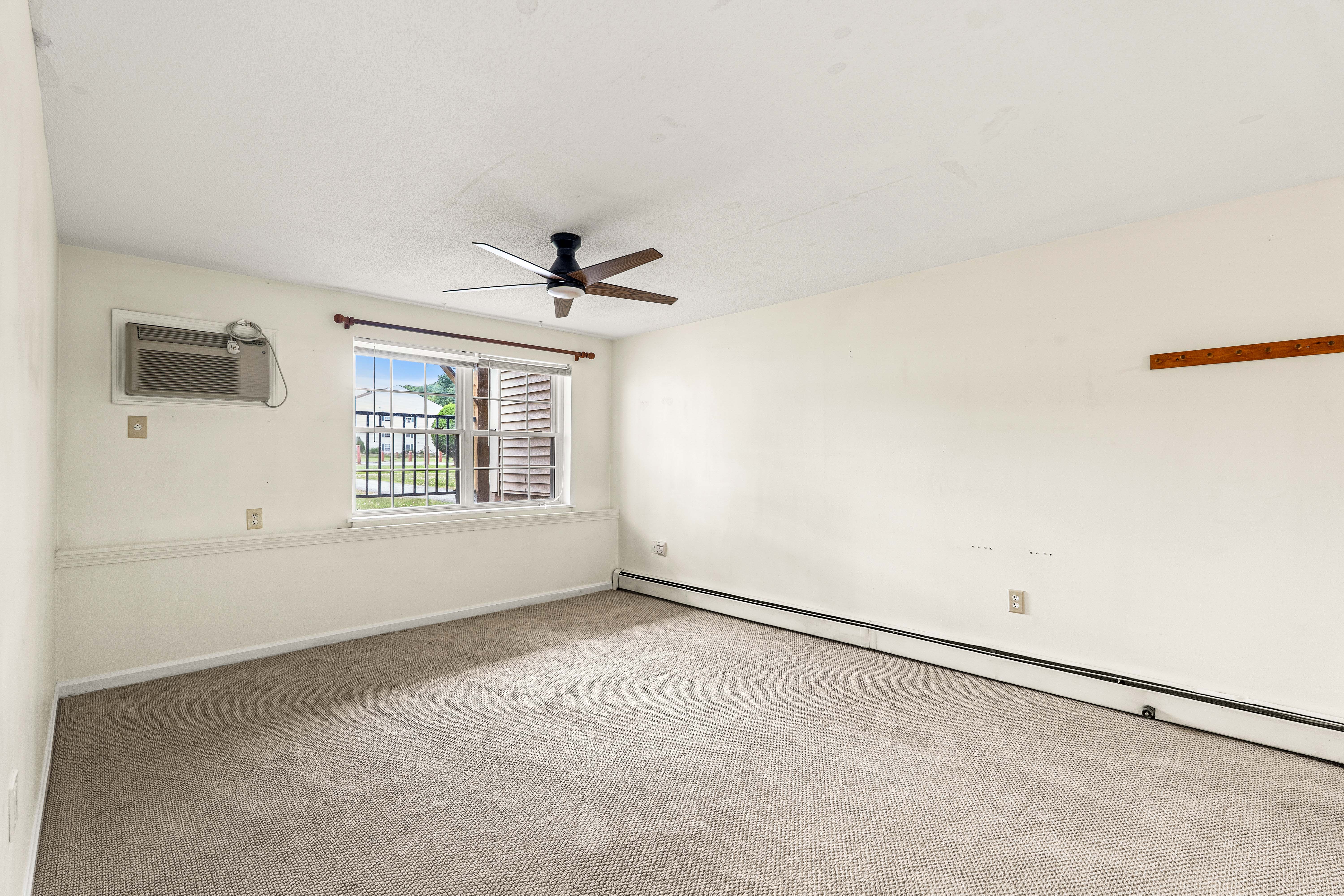  1202 White Cedar Boulevard, Portsmouth, NH 03801 - 物件實景