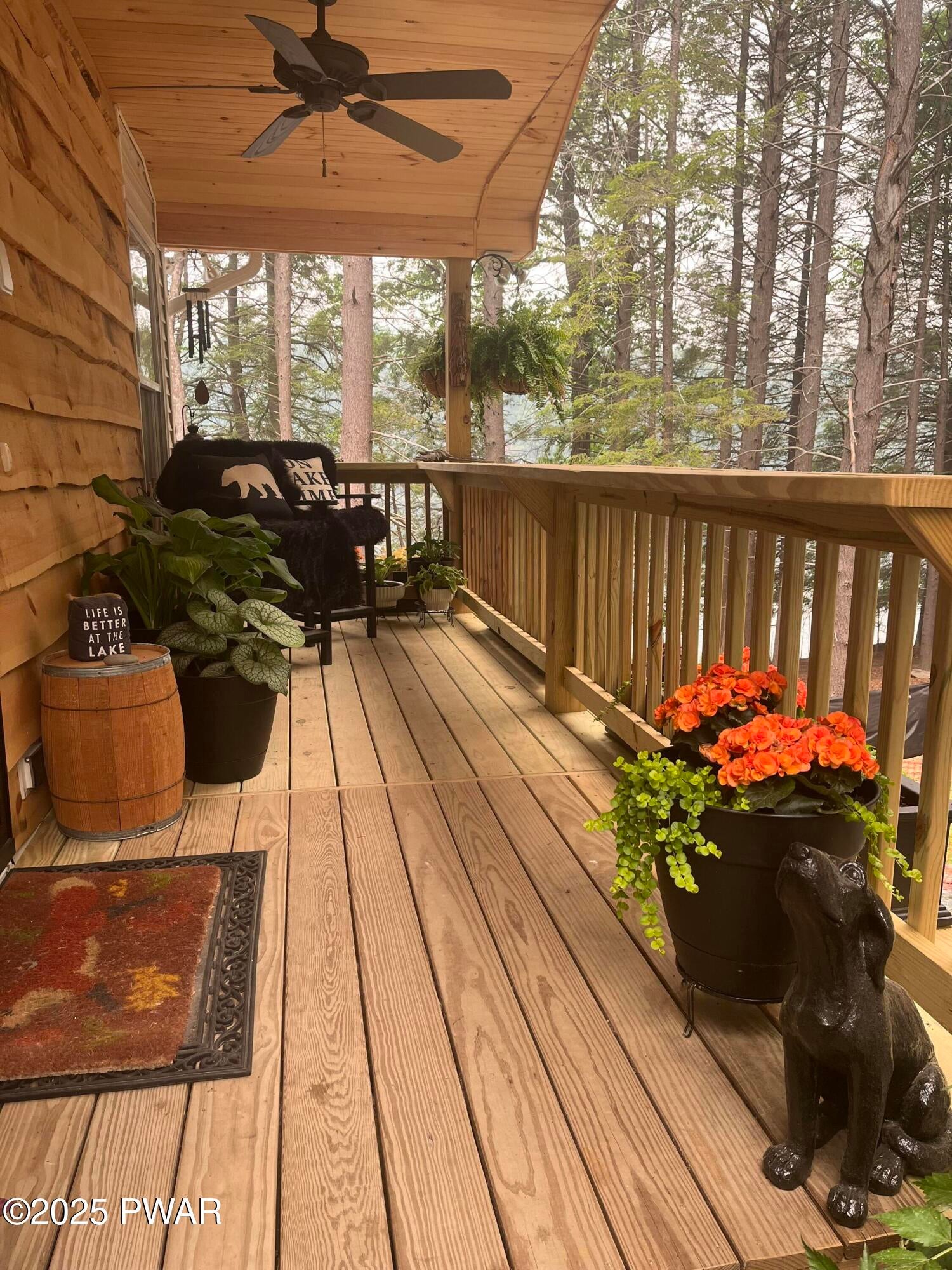 Dingmans Ferry, Pennsylvania, 18328, United States, 2 Bedrooms Bedrooms, ,1 BathroomBathrooms,Residential,For Sale,2006132