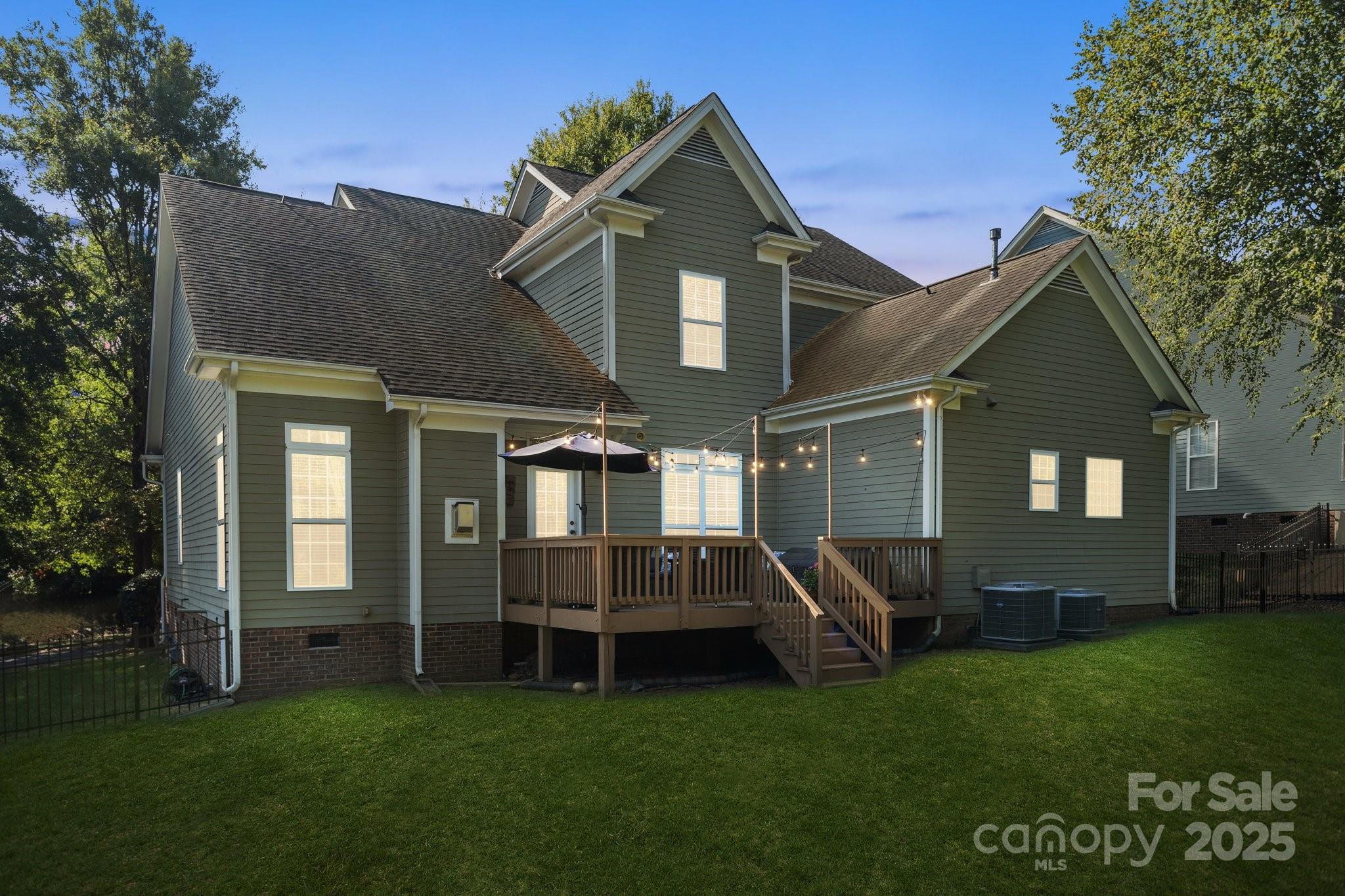 Waxhaw, North Carolina, 28173, United States, 4 Bedrooms Bedrooms, ,3 BathroomsBathrooms,Residential,For Sale,1974251