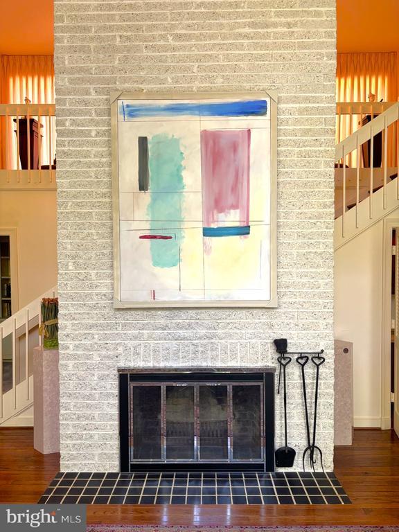 Fredericksburg, Virginia, 22401, United States, 4 Bedrooms Bedrooms, ,4 BathroomsBathrooms,Residential,For Sale,1917232