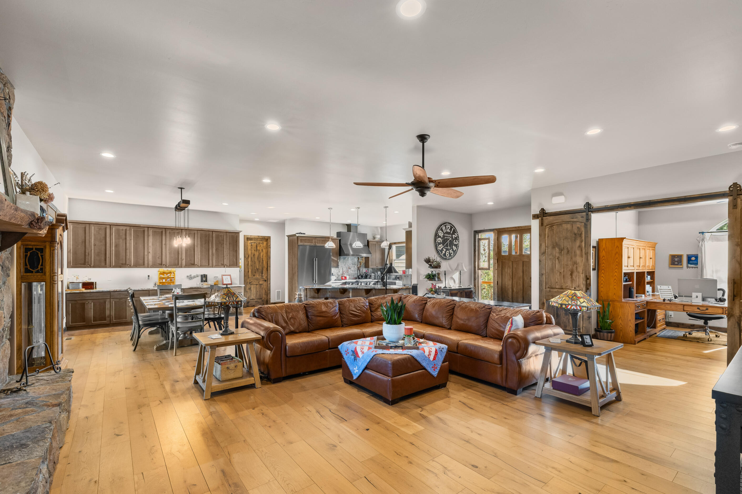  300 Fairway Drive ¦ Williams, AZ - 物件實景