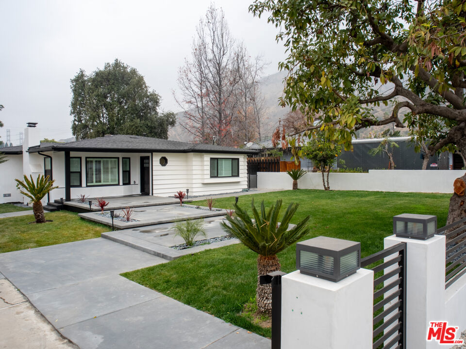 Duarte, California, 91010, United States, 6 Bedrooms Bedrooms, ,3 BathroomsBathrooms,Residential,For Sale,1836068