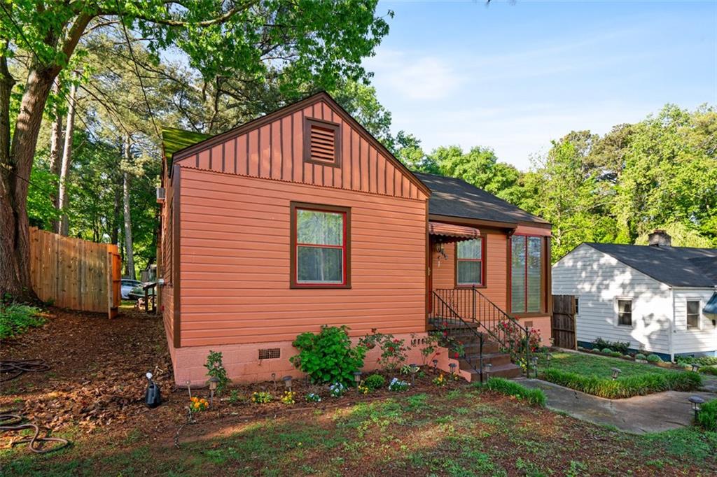 Atlanta, Georgia, 30317, United States, 4 Bedrooms Bedrooms, ,1 BathroomBathrooms,Residential,For Sale,1850311