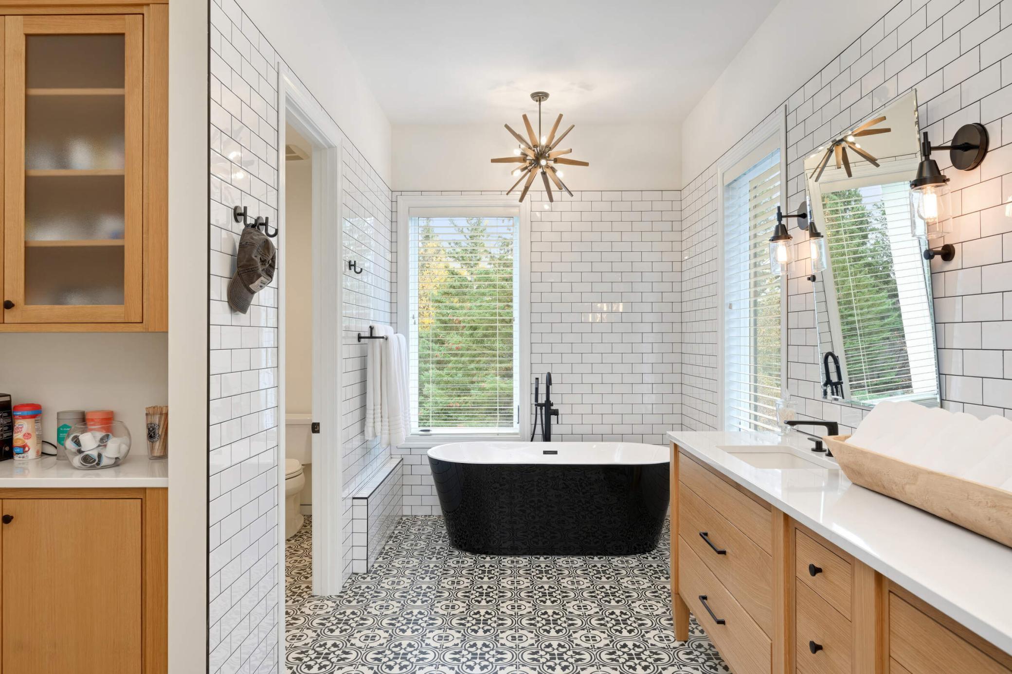 Minnetonka, Minnesota, 55391, United States, 4 Bedrooms Bedrooms, ,4 BathroomsBathrooms,Residential,For Sale,1762220
