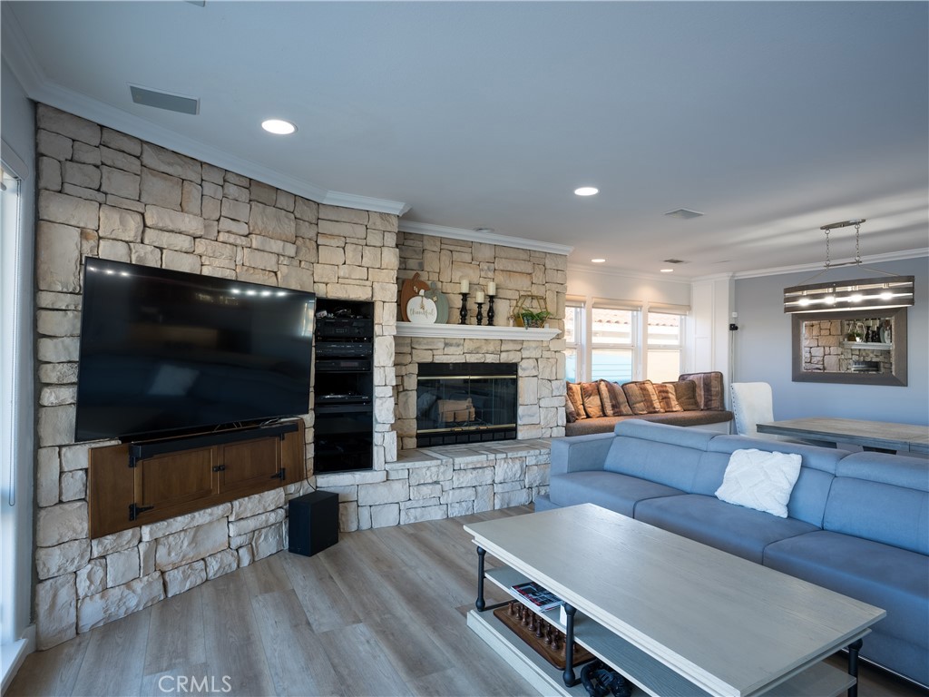 Helendale, California, 92342, United States, 4 Bedrooms Bedrooms, ,4 BathroomsBathrooms,Residential,For Sale,1991488