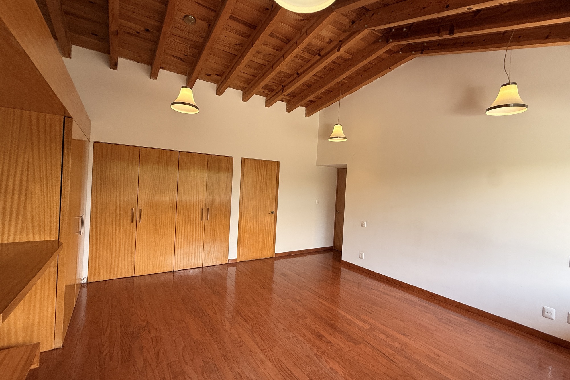  CASA LOMAS 42 - 物件實景