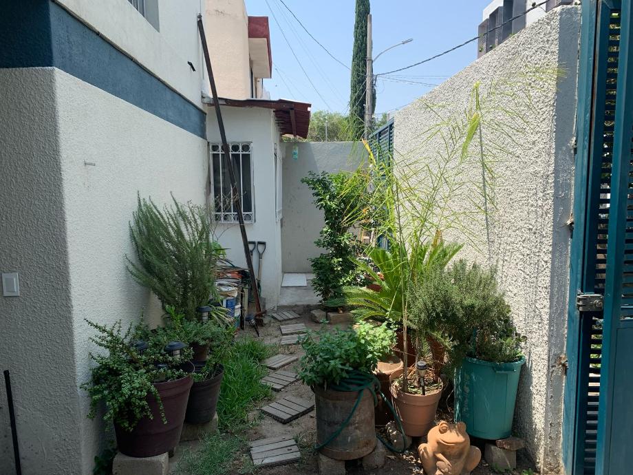 Guadalajara, Jalisco, 44650, Mexico, 5 Bedrooms Bedrooms, ,4 BathroomsBathrooms,Residential,For Sale,1859658