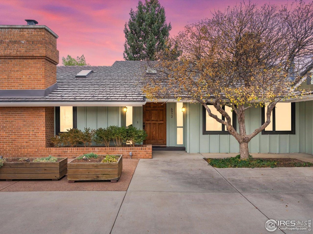 Boulder, Colorado, 80301, United States, 3 Bedrooms Bedrooms, ,3 BathroomsBathrooms,Residential,For Sale,1991465