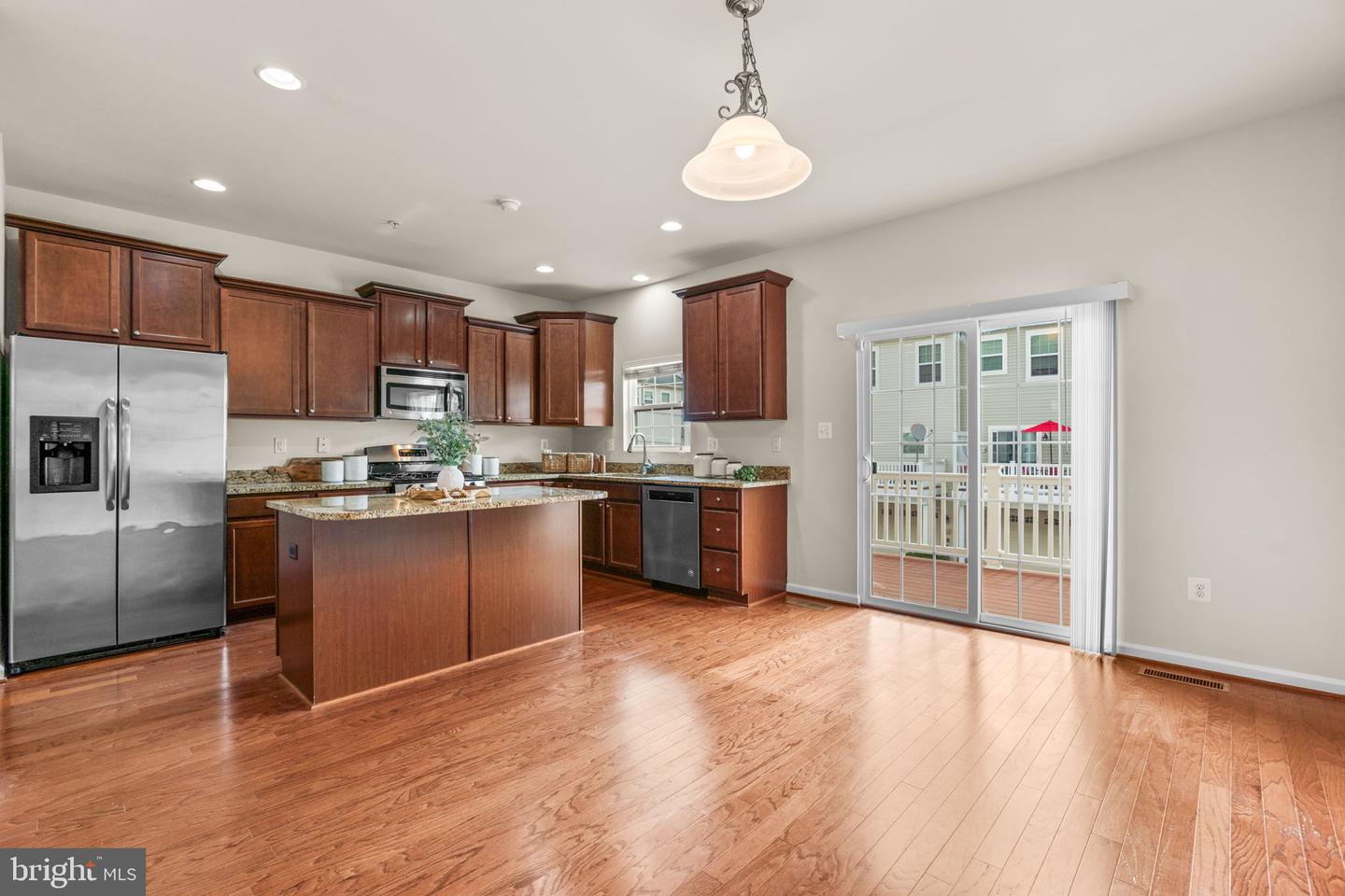 Elkridge, Maryland, 21075, United States, 4 Bedrooms Bedrooms, ,4 BathroomsBathrooms,Residential,For Sale,1940277