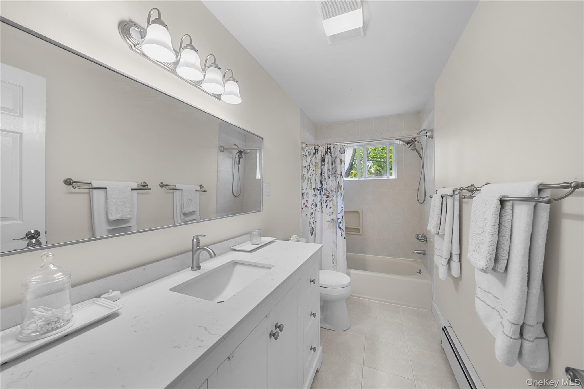  36 Marshall Drive, Selden, NY, 11784 - 物件實景
