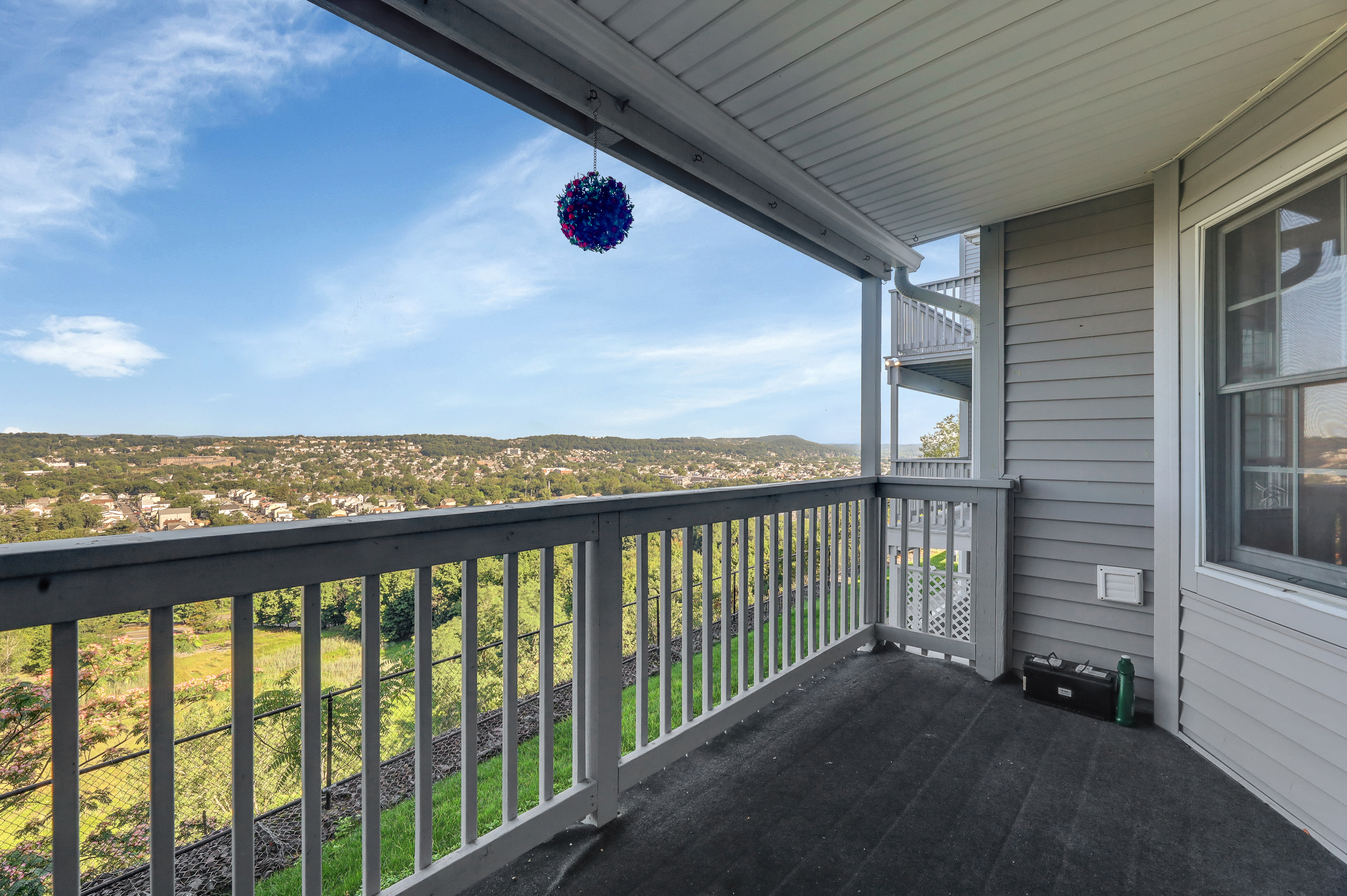  15 Crystal Lane, Paterson, NJ 07501 - 物件實景