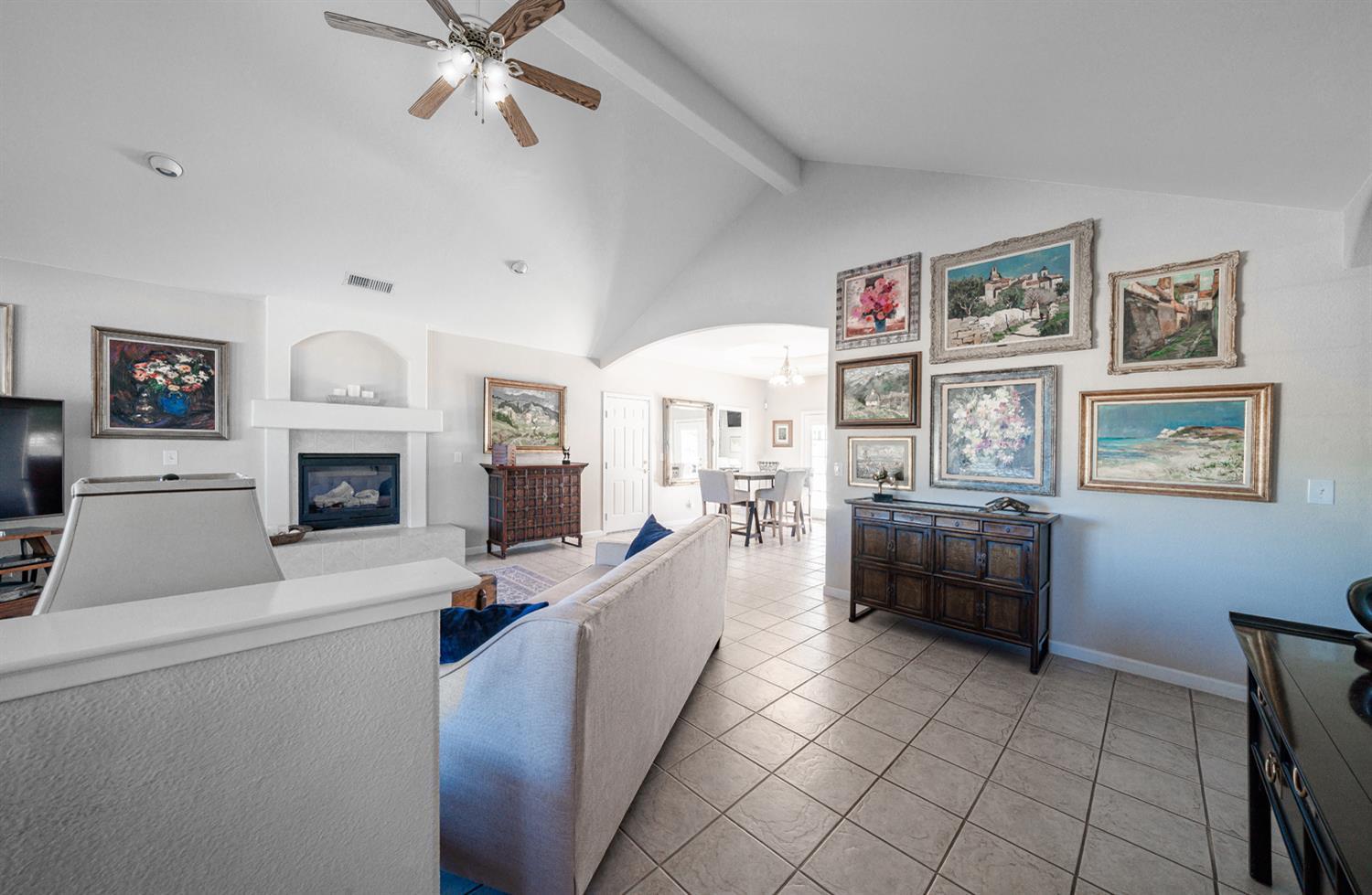 Madera, California, 93636, United States, 4 Bedrooms Bedrooms, ,3 BathroomsBathrooms,Residential,For Sale,1920863