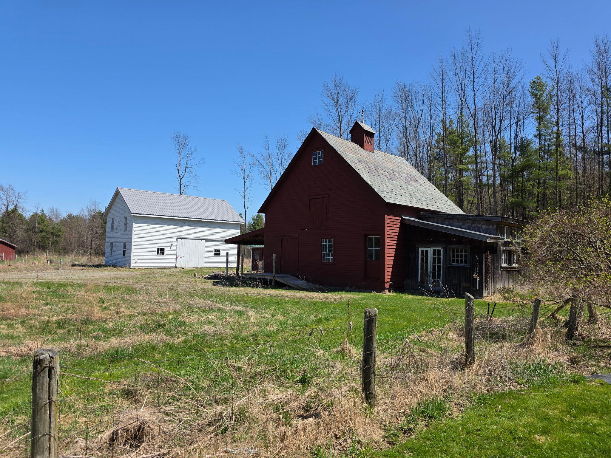 Essex, New York, 12936, United States, 7 Bedrooms Bedrooms, ,4 BathroomsBathrooms,Residential,For Sale,1984280