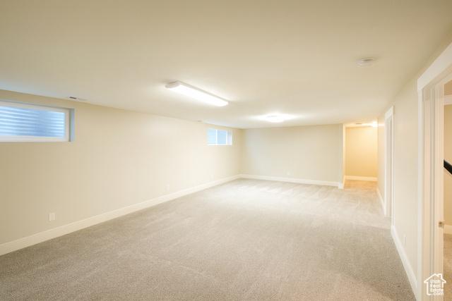 Murray, Utah, 84107, United States, 2 Bedrooms Bedrooms, ,2 BathroomsBathrooms,Residential,For Sale,1976444