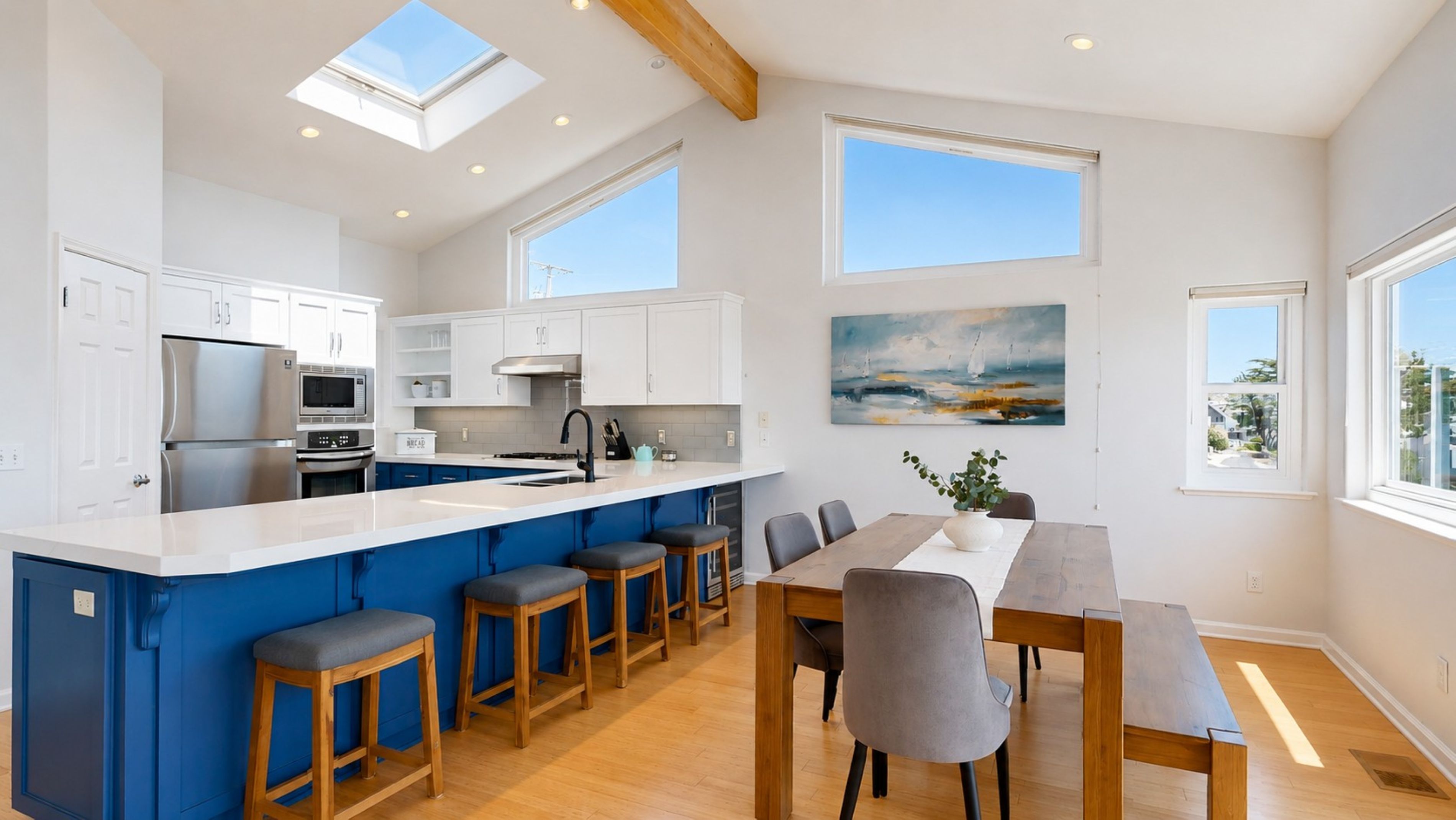  Ocean Views & Coastal Living in Coveted Marine Terrace - 物件實景