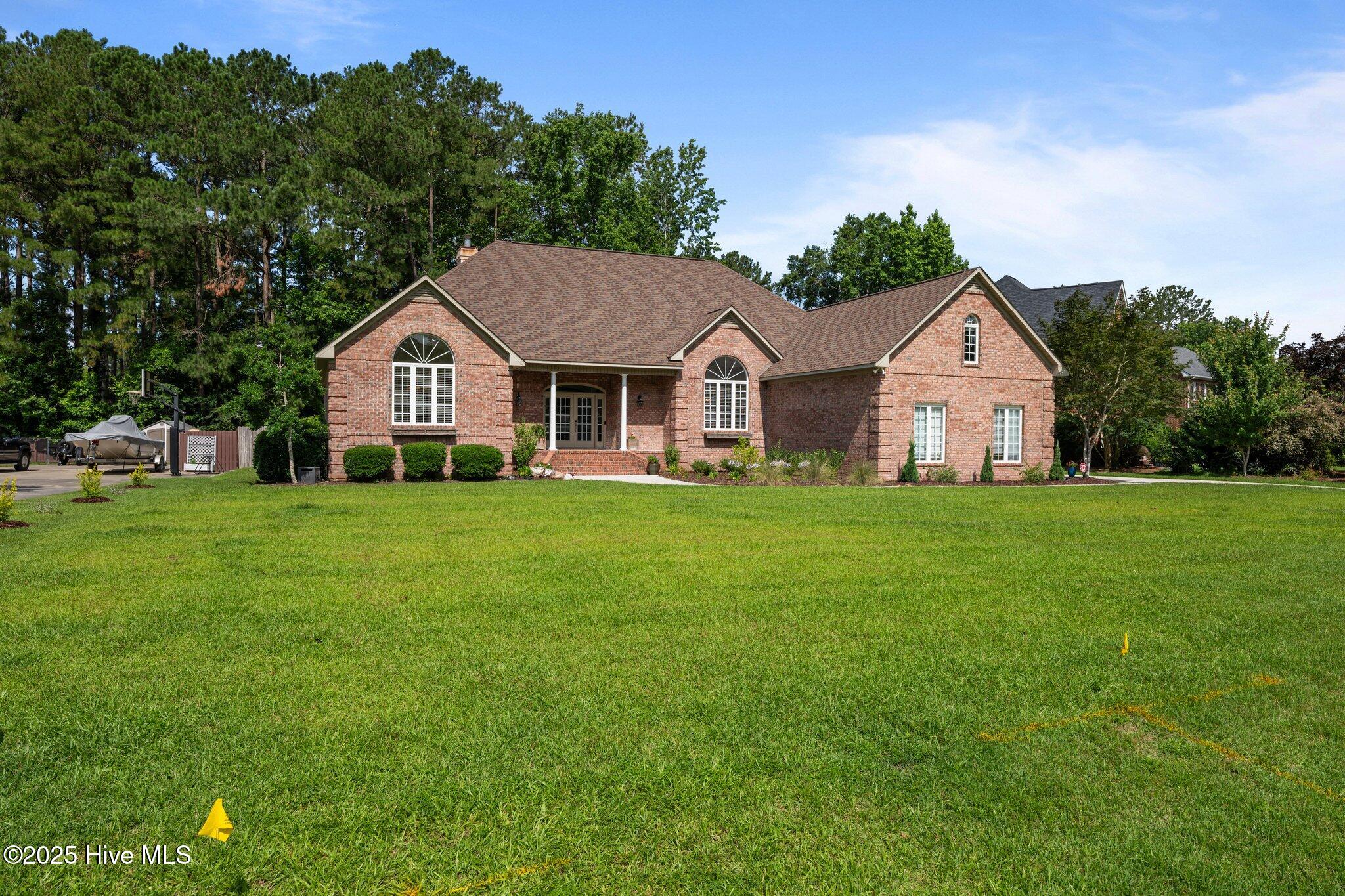 Trent Woods, North Carolina, 28562, United States, 3 Bedrooms Bedrooms, ,3 BathroomsBathrooms,Residential,For Sale,1857731