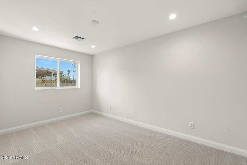 Phoenix, Arizona, 85008, United States, 4 Bedrooms Bedrooms, ,2 BathroomsBathrooms,Residential,For Sale,1974432