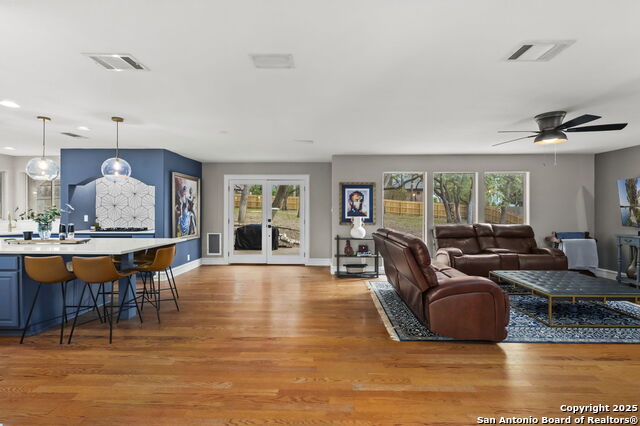 San Antonio, Texas, 78248, United States, 4 Bedrooms Bedrooms, ,4 BathroomsBathrooms,Residential,For Sale,2003451