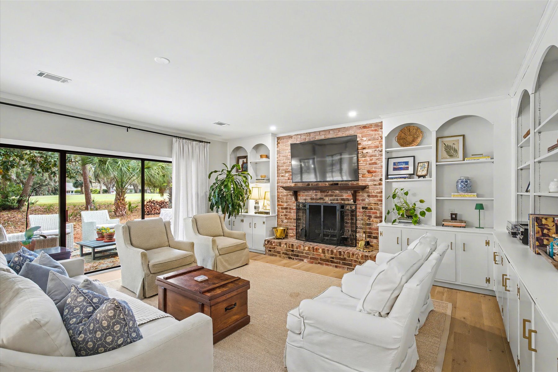  Lovely Updated Cottage in The Landings Gated Community - 物件實景