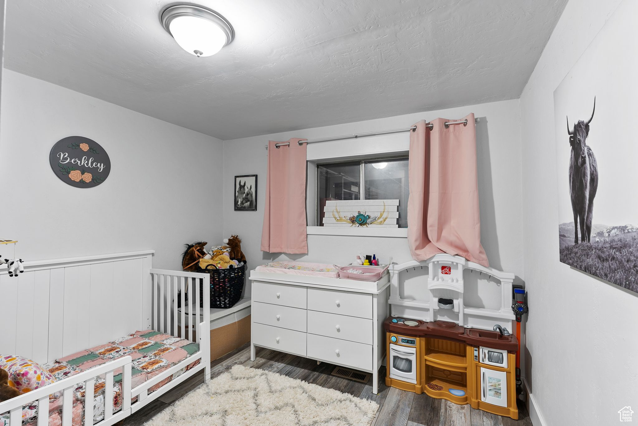 Heber City, Utah, 84032, United States, 3 Bedrooms Bedrooms, ,1 BathroomBathrooms,Residential,For Sale,1989702