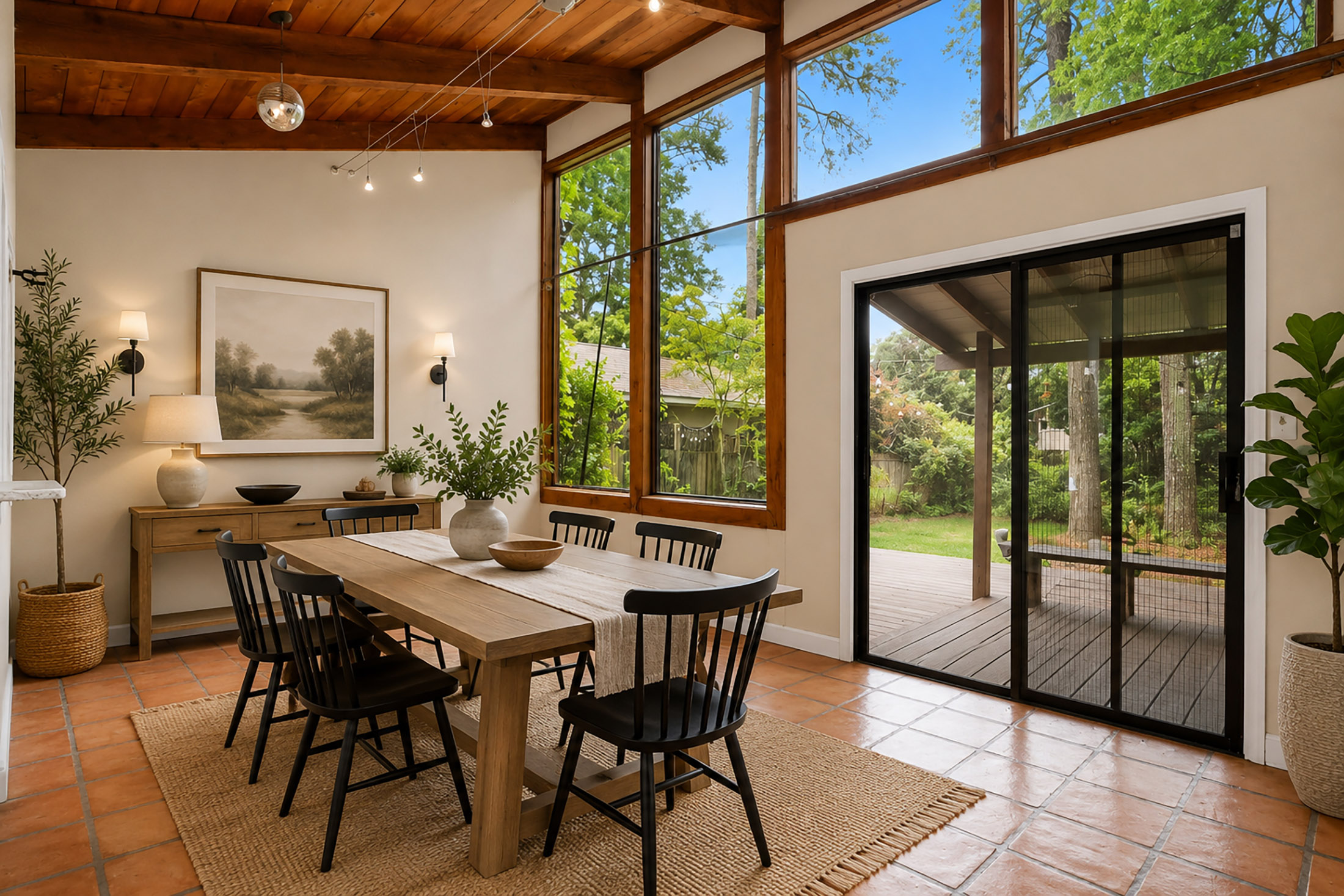  Charming Bungalow Tucked in Sought-After Lavista Park - 物件實景