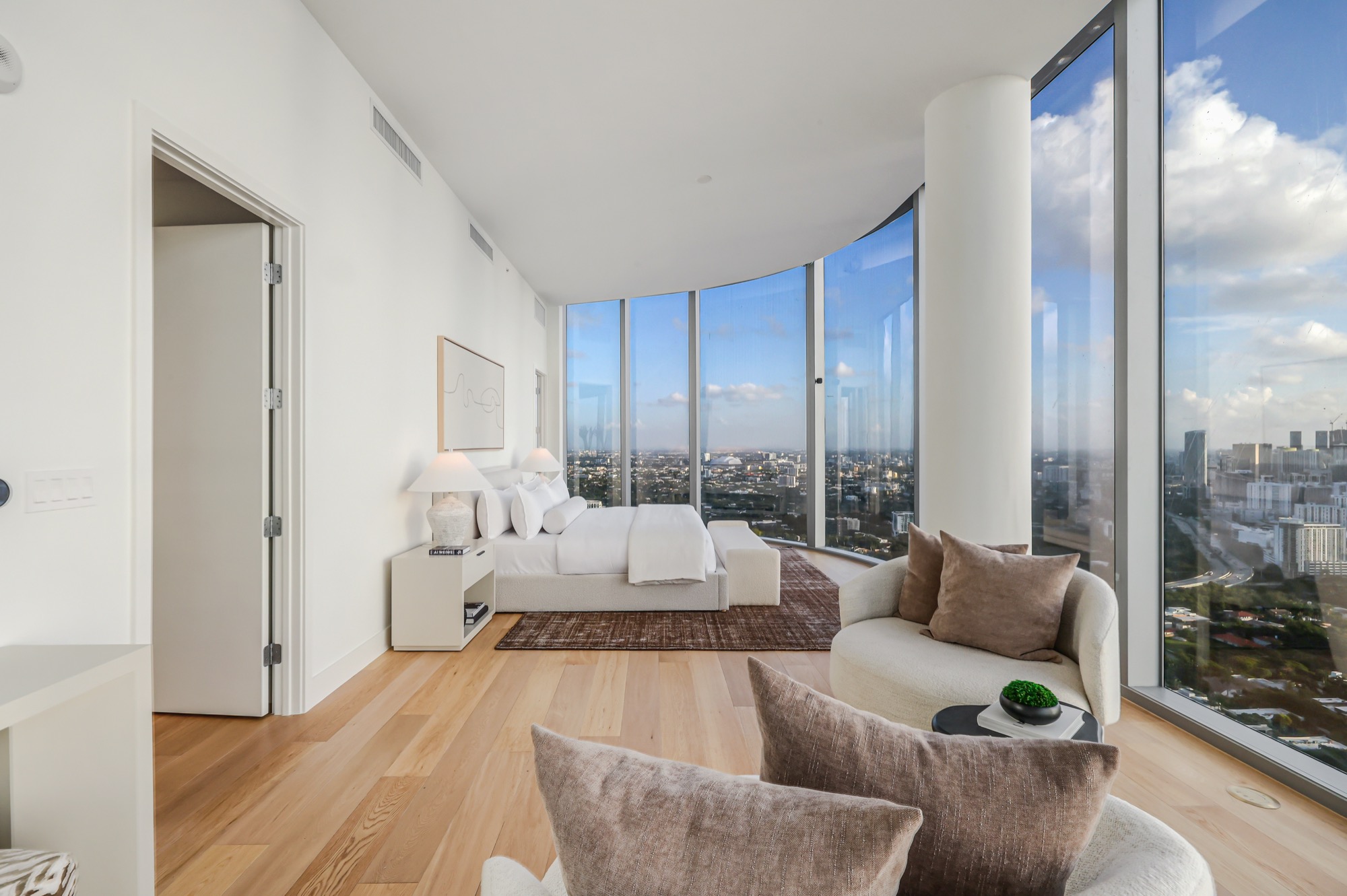  175 SE 25 Road, Miami, FL, 33129 - 物件實景