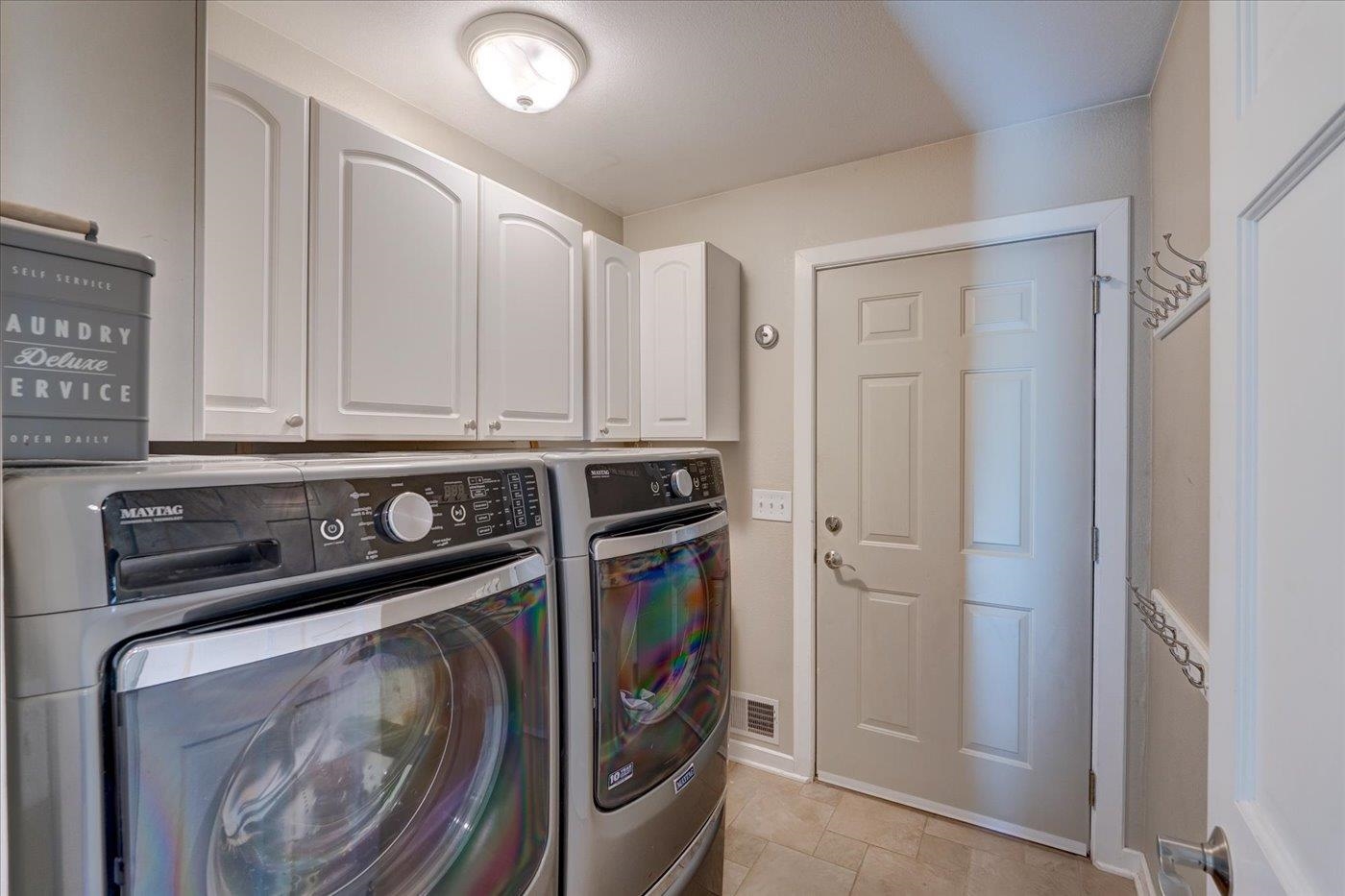 Sun Prairie, Wisconsin, 53590-4332, United States, 4 Bedrooms Bedrooms, ,3 BathroomsBathrooms,Residential,For Sale,1935966