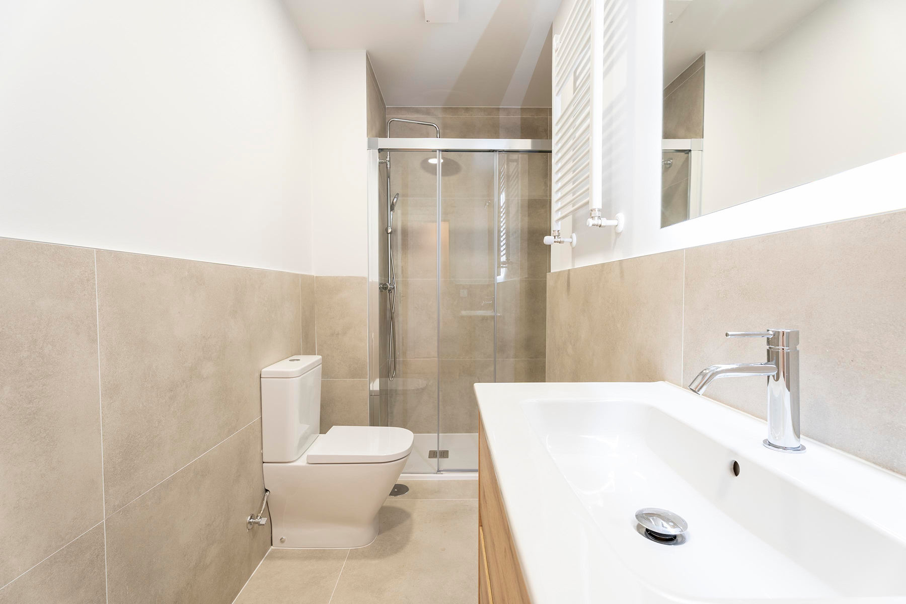  Renovated 2-bedroom flat with excellent qualities - 物件實景