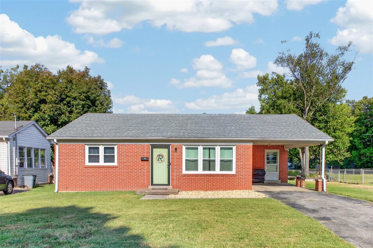 Kirby Dr, Bowling Green, KY 42104