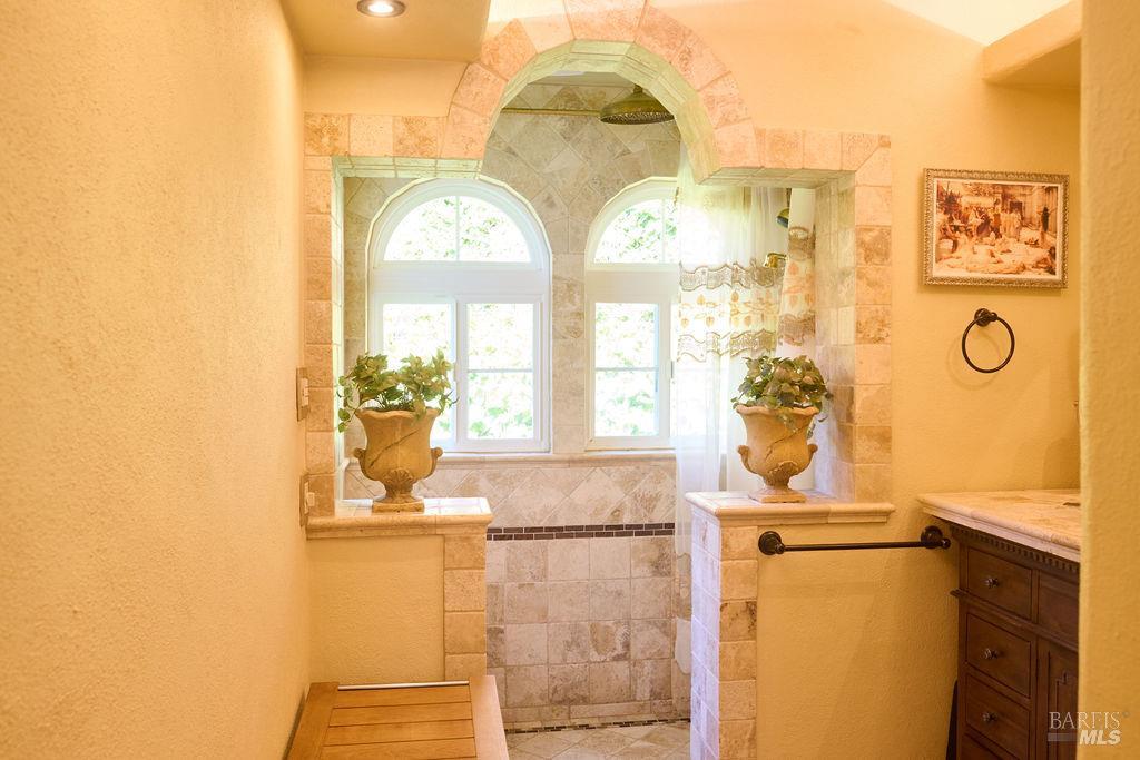 Redwood Valley, California, 95470-8010, United States, 3 Bedrooms Bedrooms, ,2 BathroomsBathrooms,Residential,For Sale,1984443