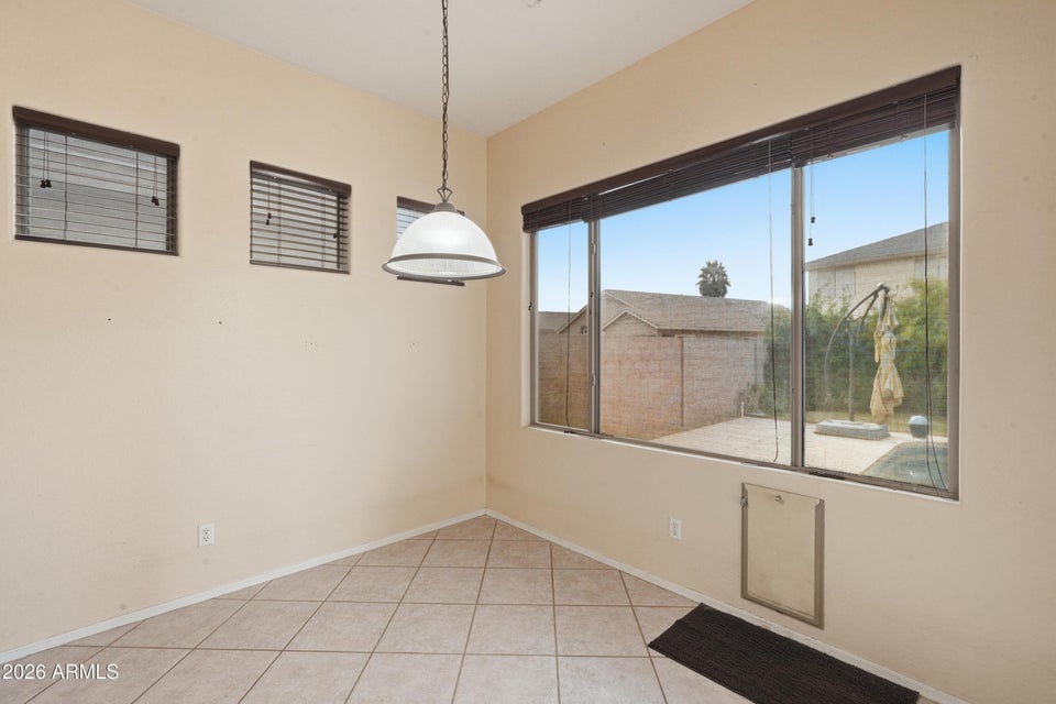 Chandler, Arizona, 85249, United States, 3 Bedrooms Bedrooms, ,2 BathroomsBathrooms,Residential,For Sale,2014017