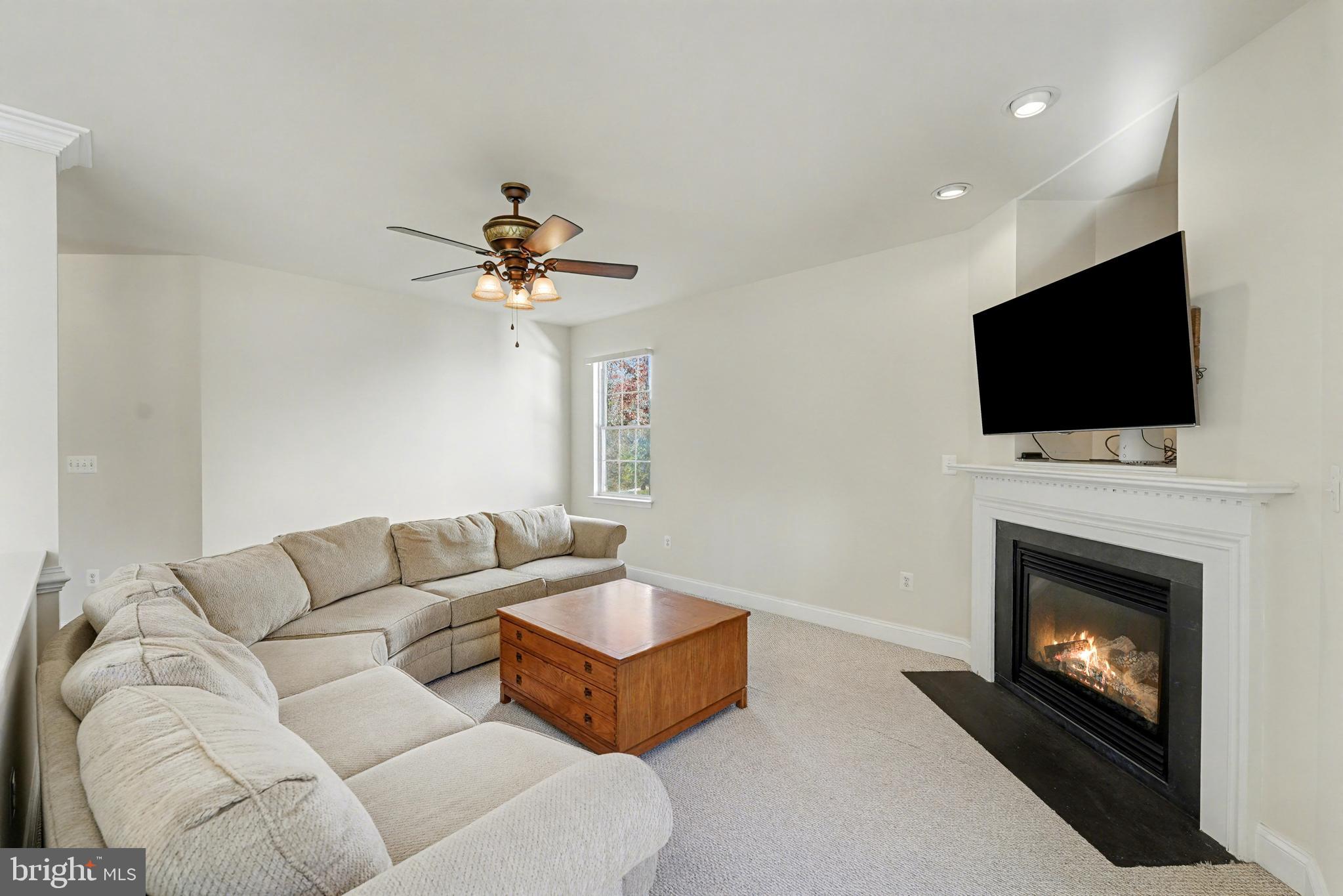 Fredericksburg, Virginia, 22408, United States, 4 Bedrooms Bedrooms, ,3 BathroomsBathrooms,Residential,For Sale,1994203