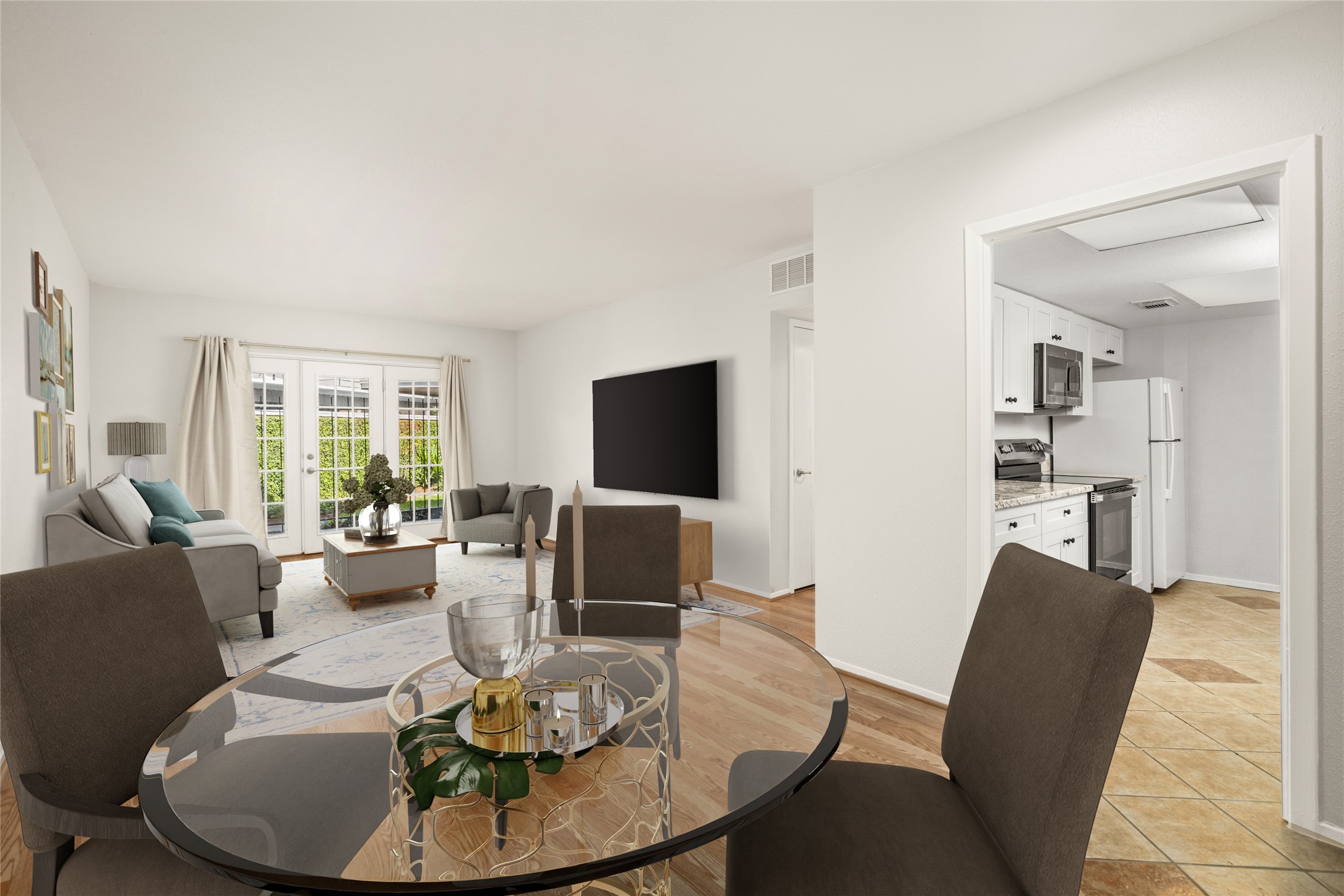  2238 S Piney Point Road #102 - 物件實景