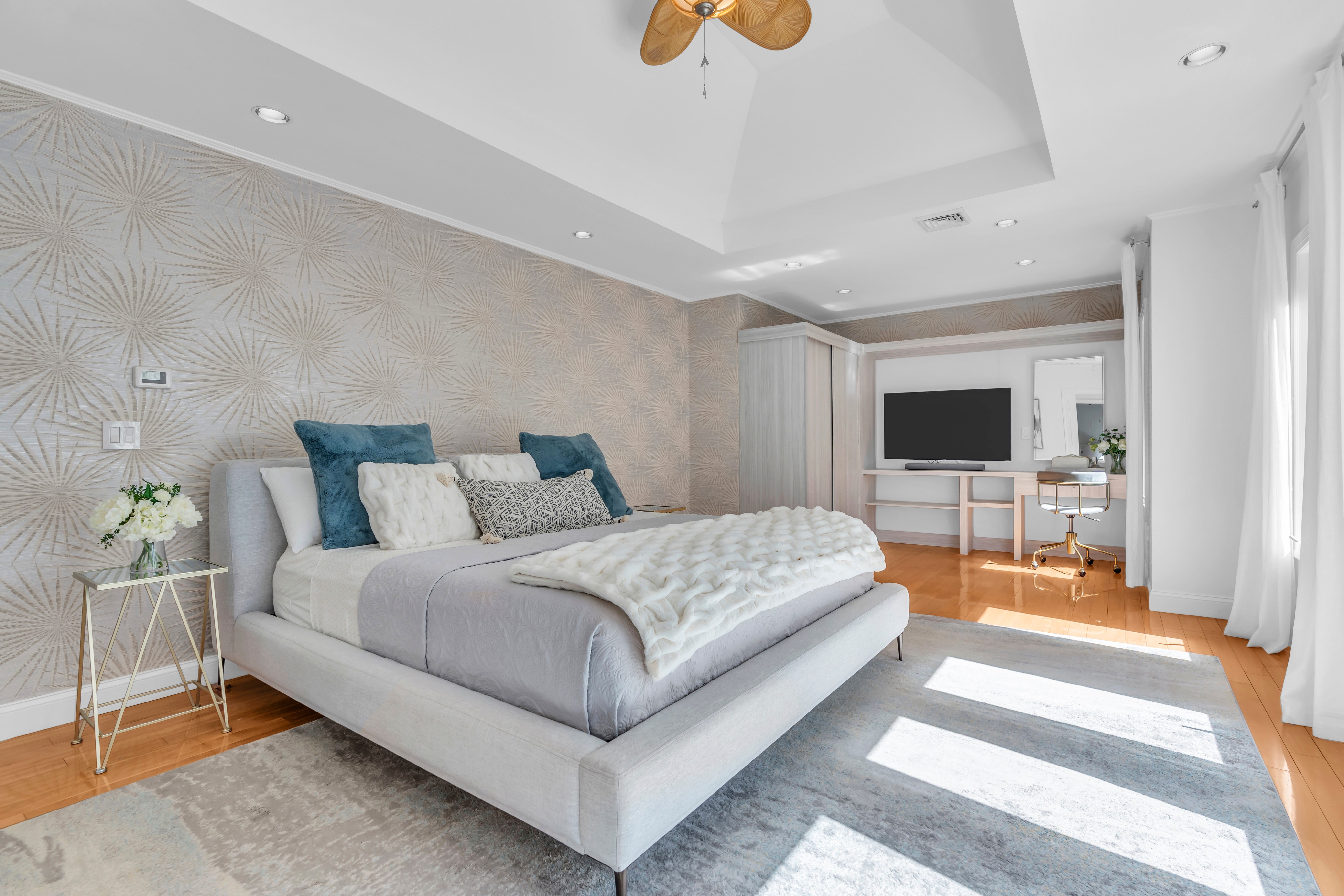  5-Bedroom Colonial in Lincroft - 物件實景