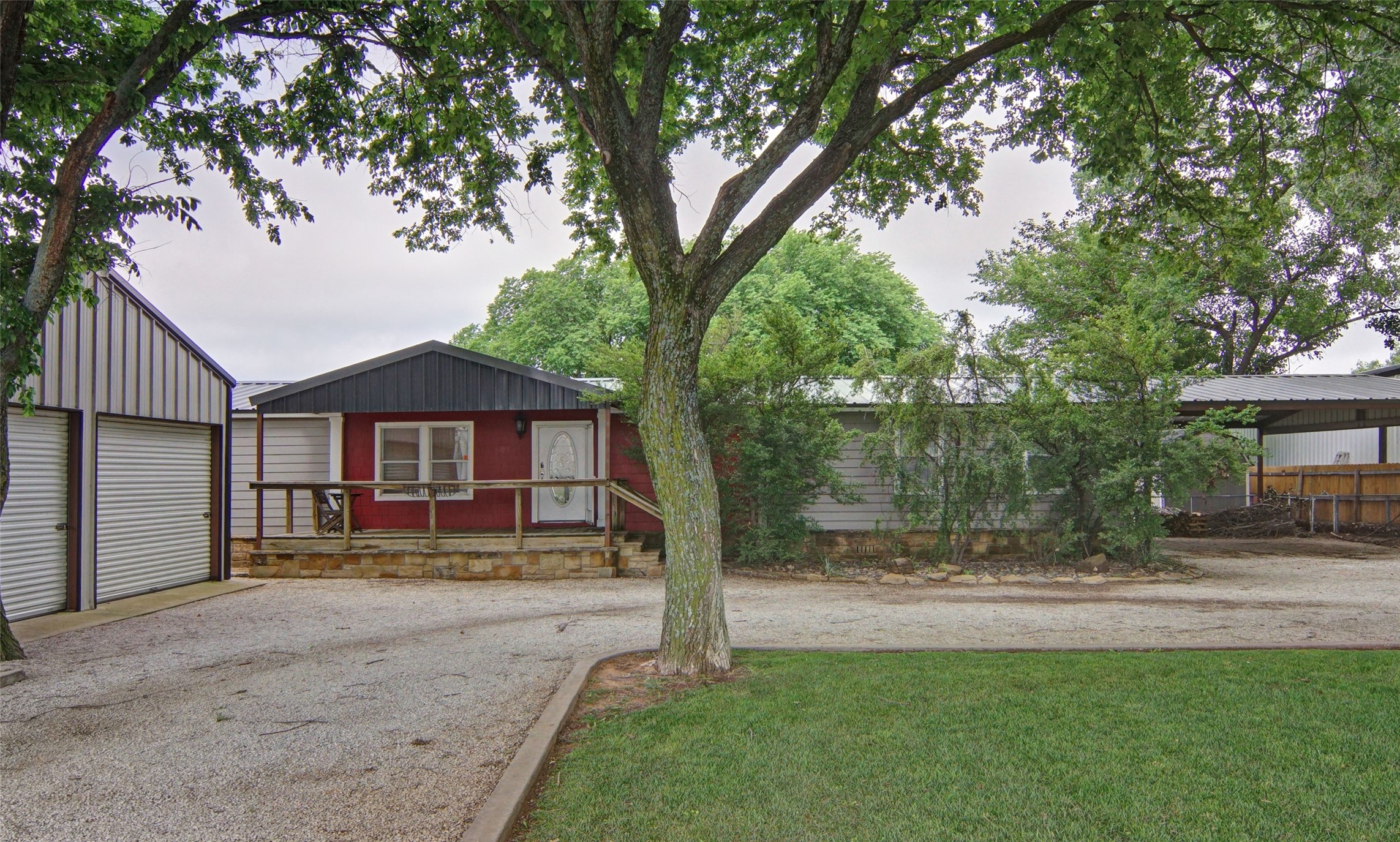 Possum Kingdom Lake, Texas, 76449, United States, 3 Bedrooms Bedrooms, ,2 BathroomsBathrooms,Residential,For Sale,1794125