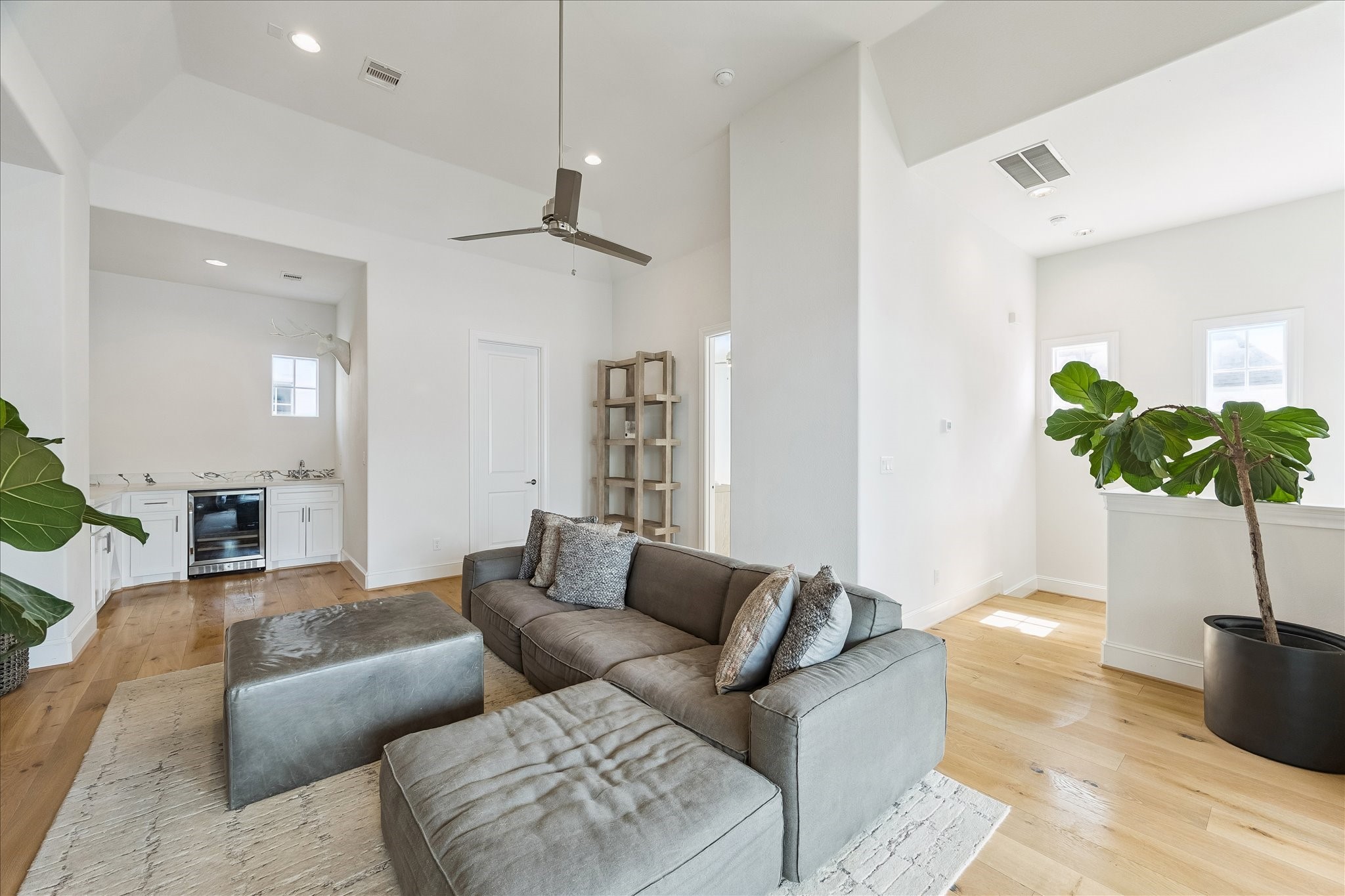  6108 Nicholas Grove Place - 物件實景