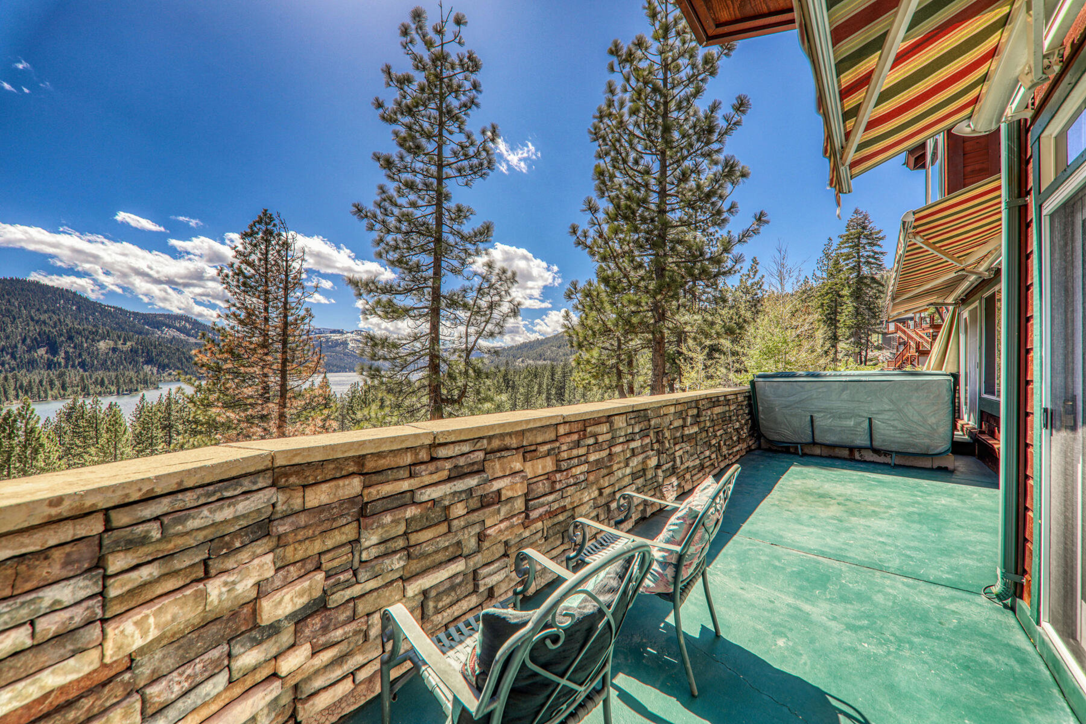  Panoramic Donner Lake and Mountain Views - 物件實景