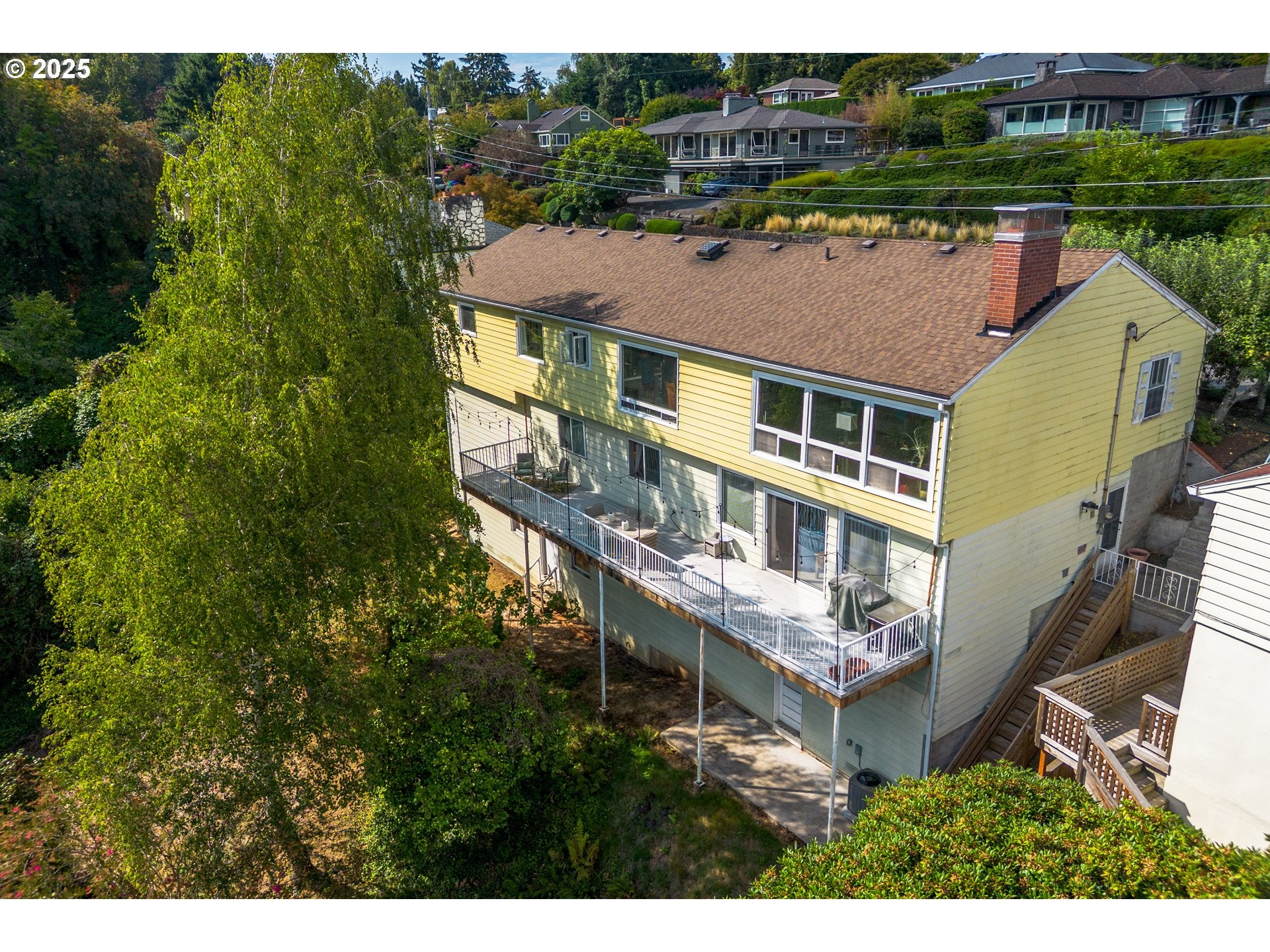 Portland, Oregon, 97219, United States, 4 Bedrooms Bedrooms, ,3 BathroomsBathrooms,Residential,For Sale,1985730