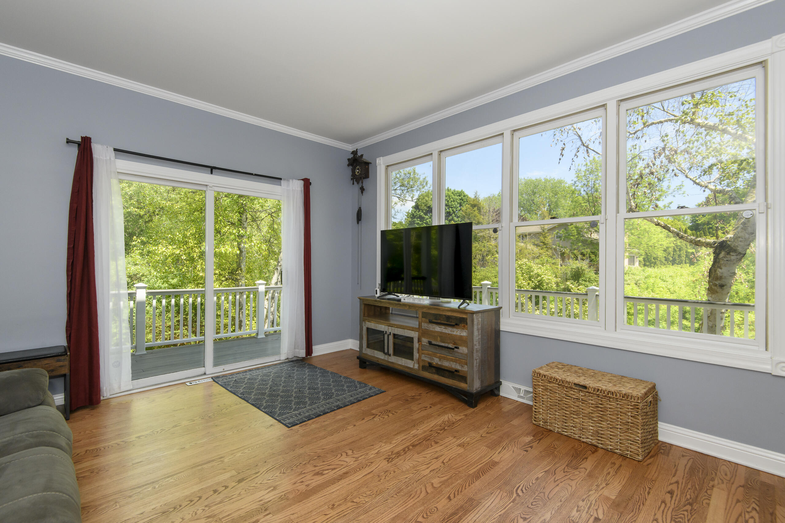 Wind Point, Wisconsin, 53402, United States, 4 Bedrooms Bedrooms, ,3 BathroomsBathrooms,Residential,For Sale,2048507