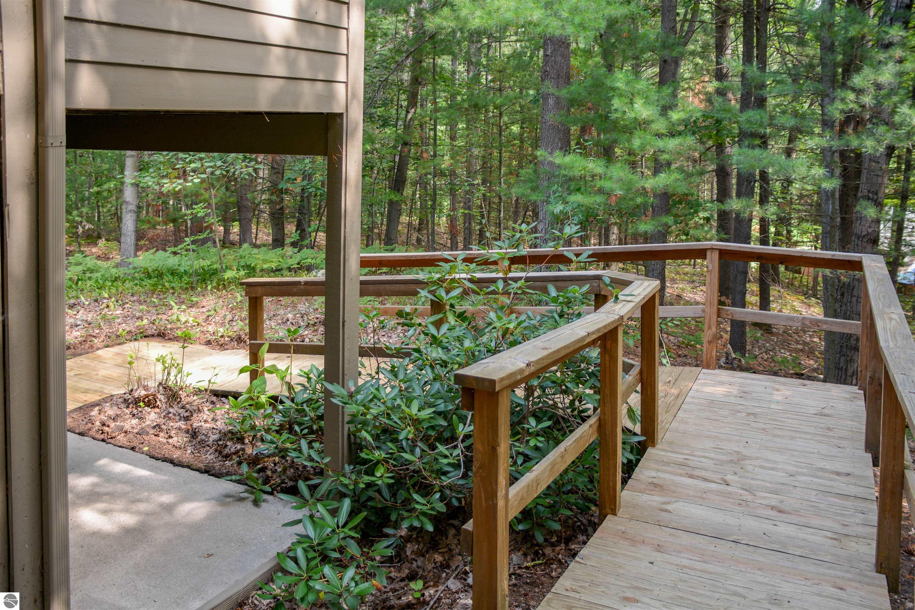 Traverse City, Michigan, 49686, United States, 3 Bedrooms Bedrooms, ,3 BathroomsBathrooms,Residential,For Sale,1942277