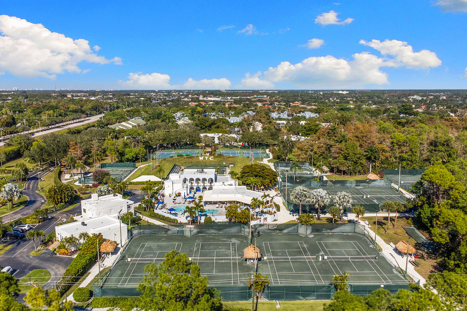  WORLD TENNIS CENTER - 物件實景