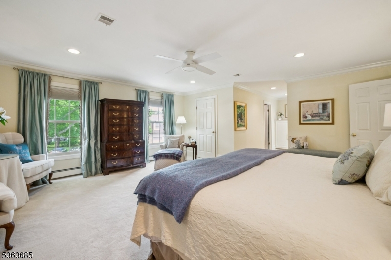 Bernards Twp., New Jersey, 07920, United States, 3 Bedrooms Bedrooms, ,4 BathroomsBathrooms,Residential,For Sale,1875142