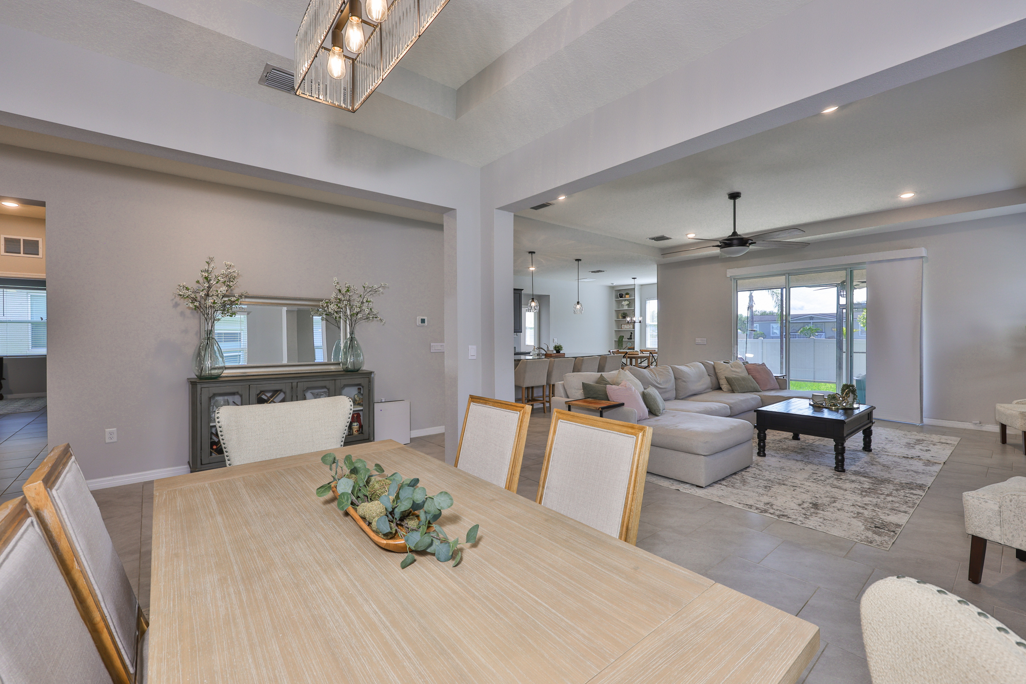 Riverview, Florida, 33579, United States, 4 Bedrooms Bedrooms, ,3 BathroomsBathrooms,Residential,For Sale,1861328
